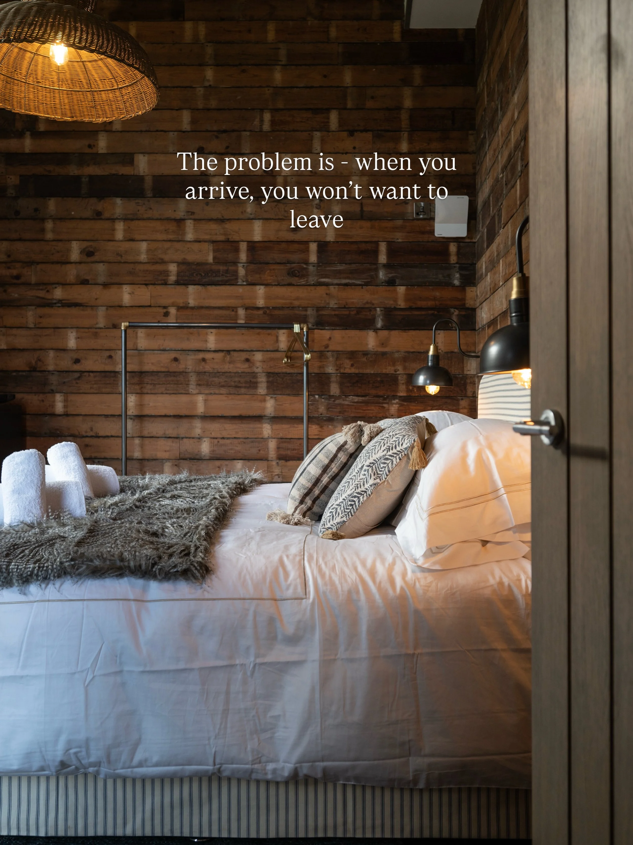 Chiff chaff - one of the most popular treehouses at Leckie. 
We have availability 31/5-3/6 
Contact us for booking or see here : 

https://www.leckietreehouses.co.uk/the-treehouses/chiff-chaff

Treehouse stays never looked so good