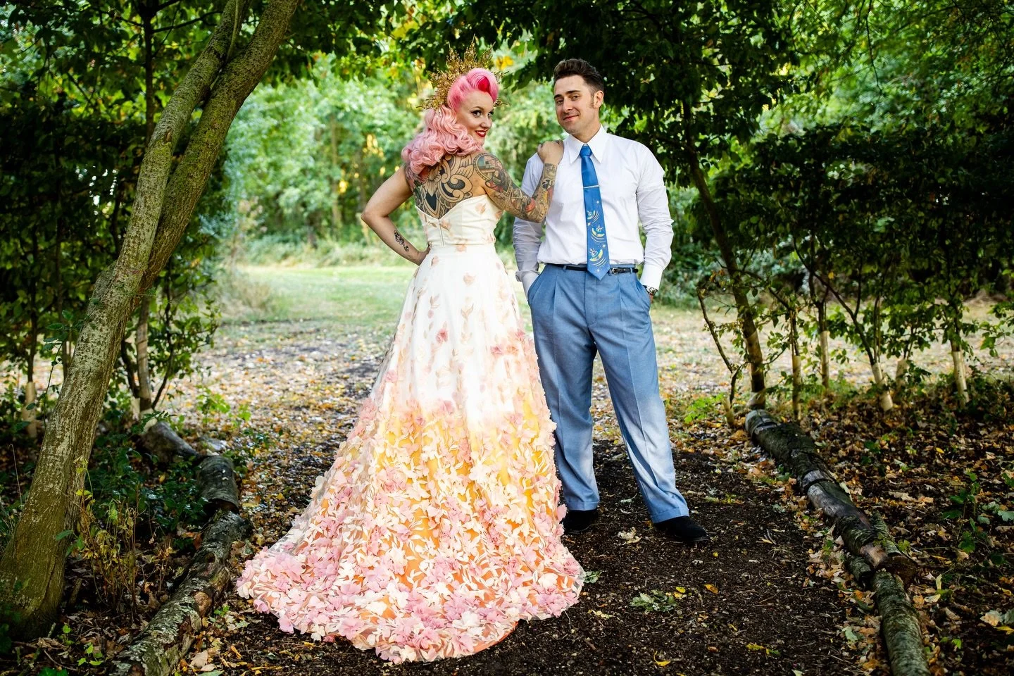 💃THE ONE WITH THAT DRESS💃

A wedding with flair, colour, fun, laughs, silliness, amazing style and completely unique to @cici_makeupartist and @its_johnaton_182 

Lovers of good old fashioned rock n roll&hellip;.and Harry Potter!&hellip;..they did 