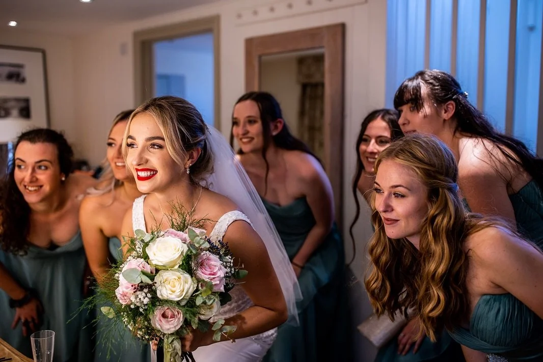 HIDING IN PLAIN SIGHT!

Often it&rsquo;s the bits in between the important stuff at a wedding that make you smile. Or cry. Or wibble. Or whatever the reaction. 

How do I get them? By giving it a bit of whooo, a bit of whaaa, a bit of &ldquo;you ain&