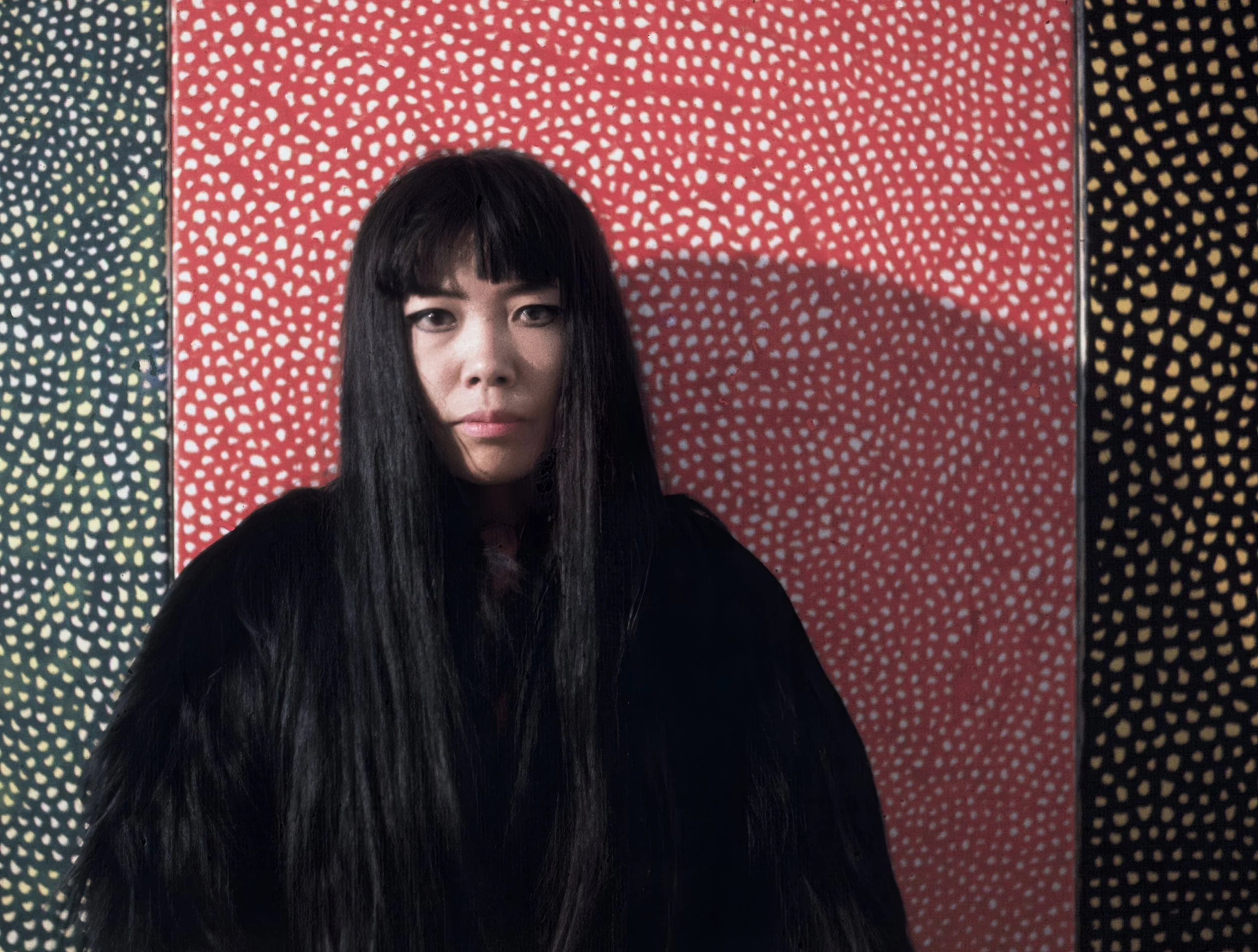 KUSAMA in HOLLAND onthult de onderbelichte Nederlandse jaren van Yayoi Kusama