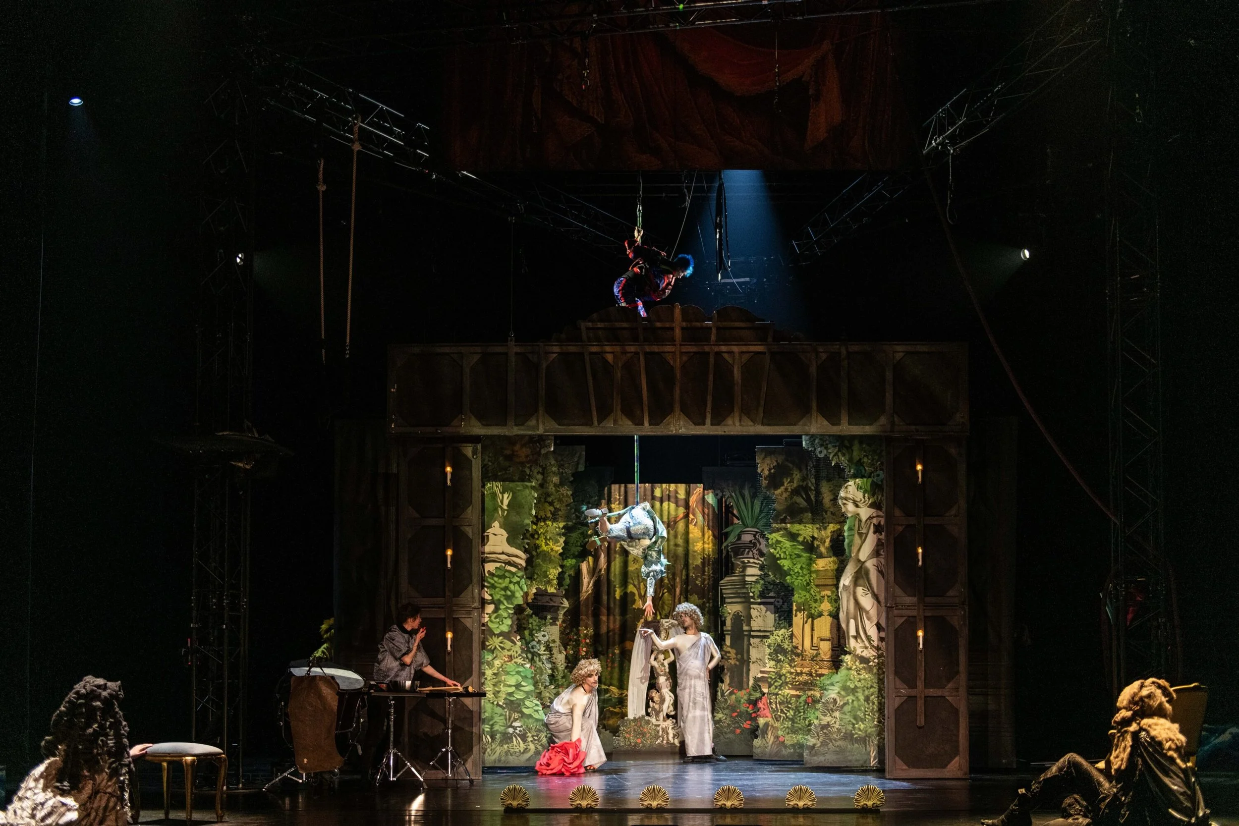 The Opera Circus door OPERA2DAY