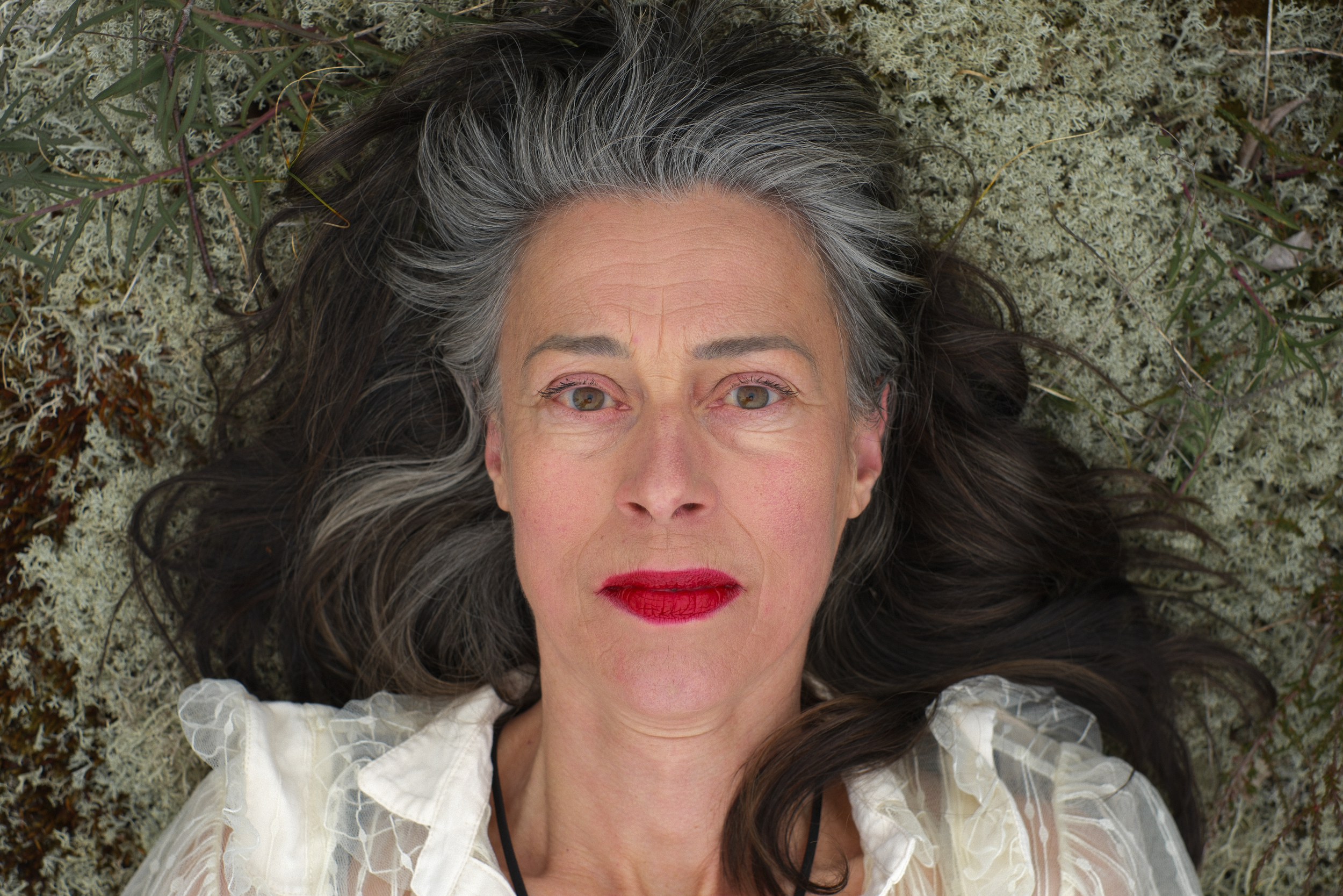 Adelheid_Company Marte Boneschansker_Het Jaar van Troost_curatoren_2026_photo by Bauke Boneschansker.png