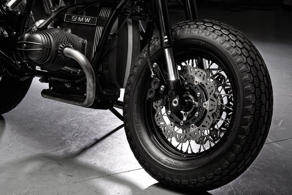 1995 BMW R 100R / SINROJA R3, photographed by imagefactory studio, London based automotive and motorcycle photographer