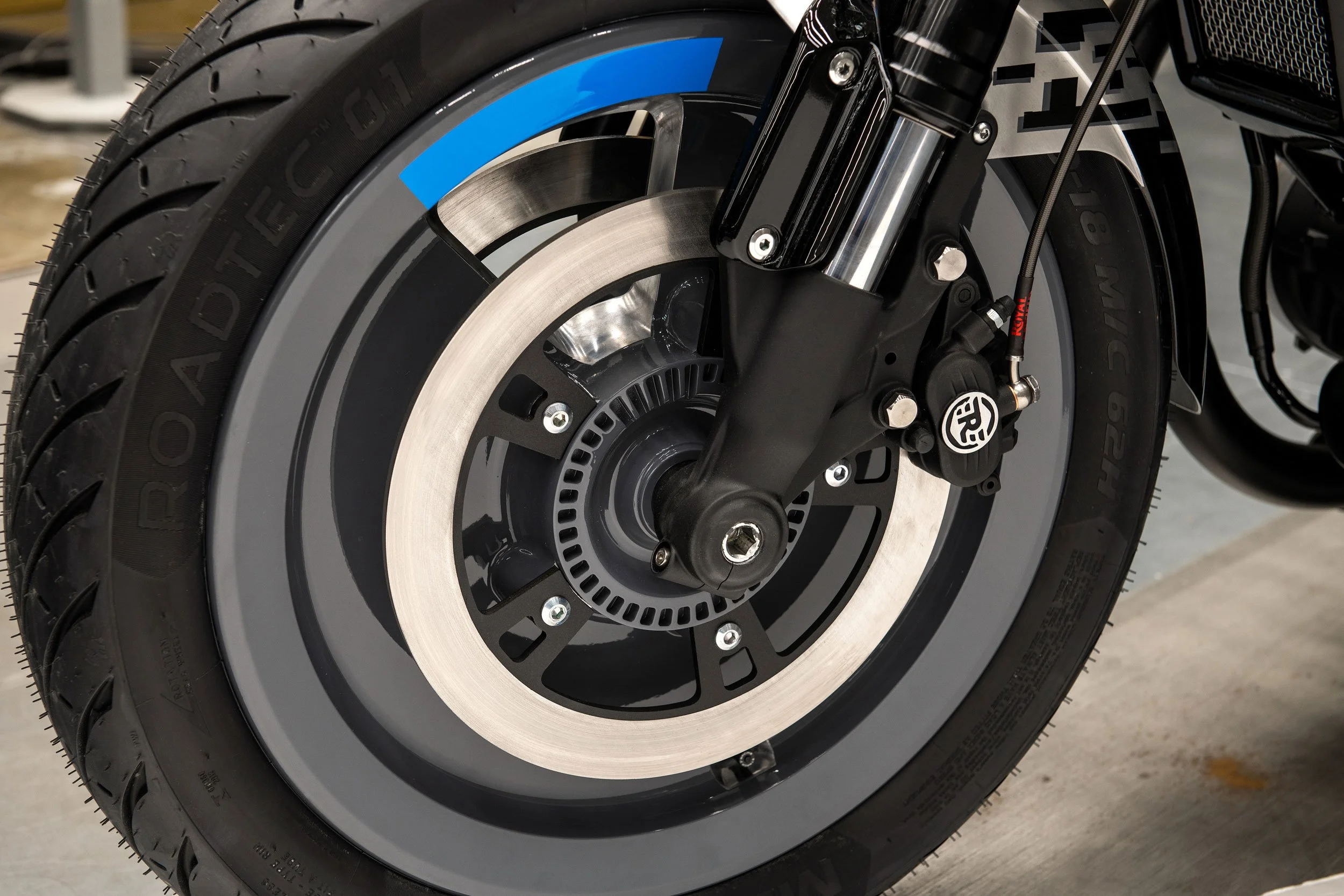 ROYAL ENFIELD SG 650 TWIN - PROTOTYPE