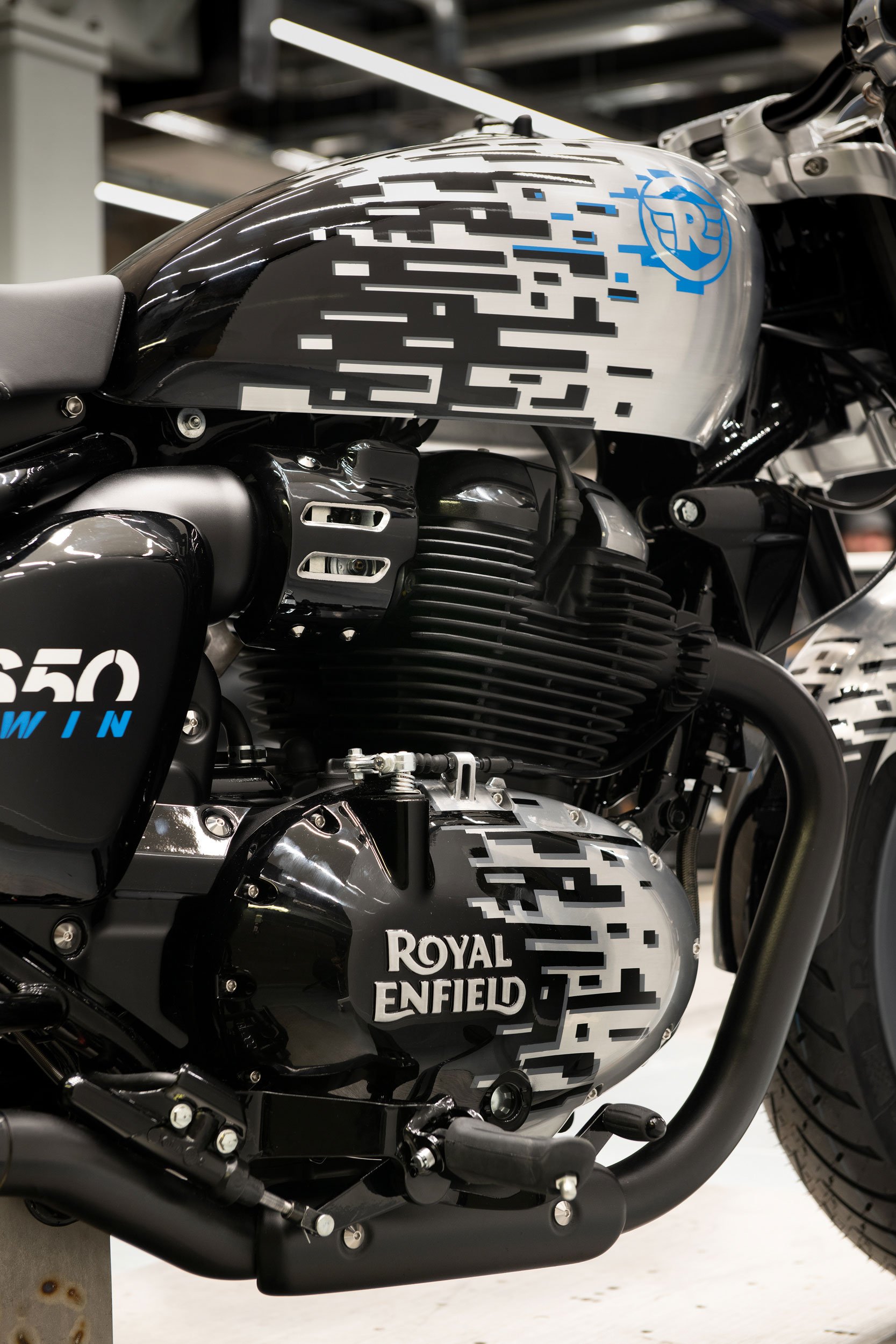 ROYAL ENFIELD SG 650 TWIN - PROTOTYPE