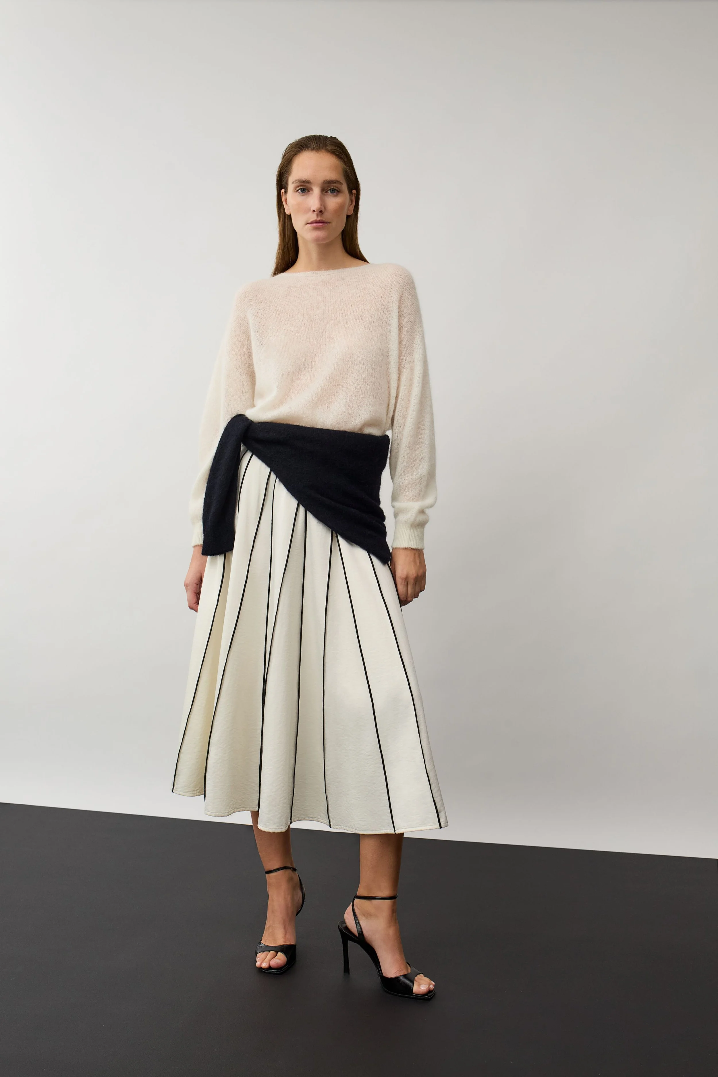 98760_0109_L7.jpg