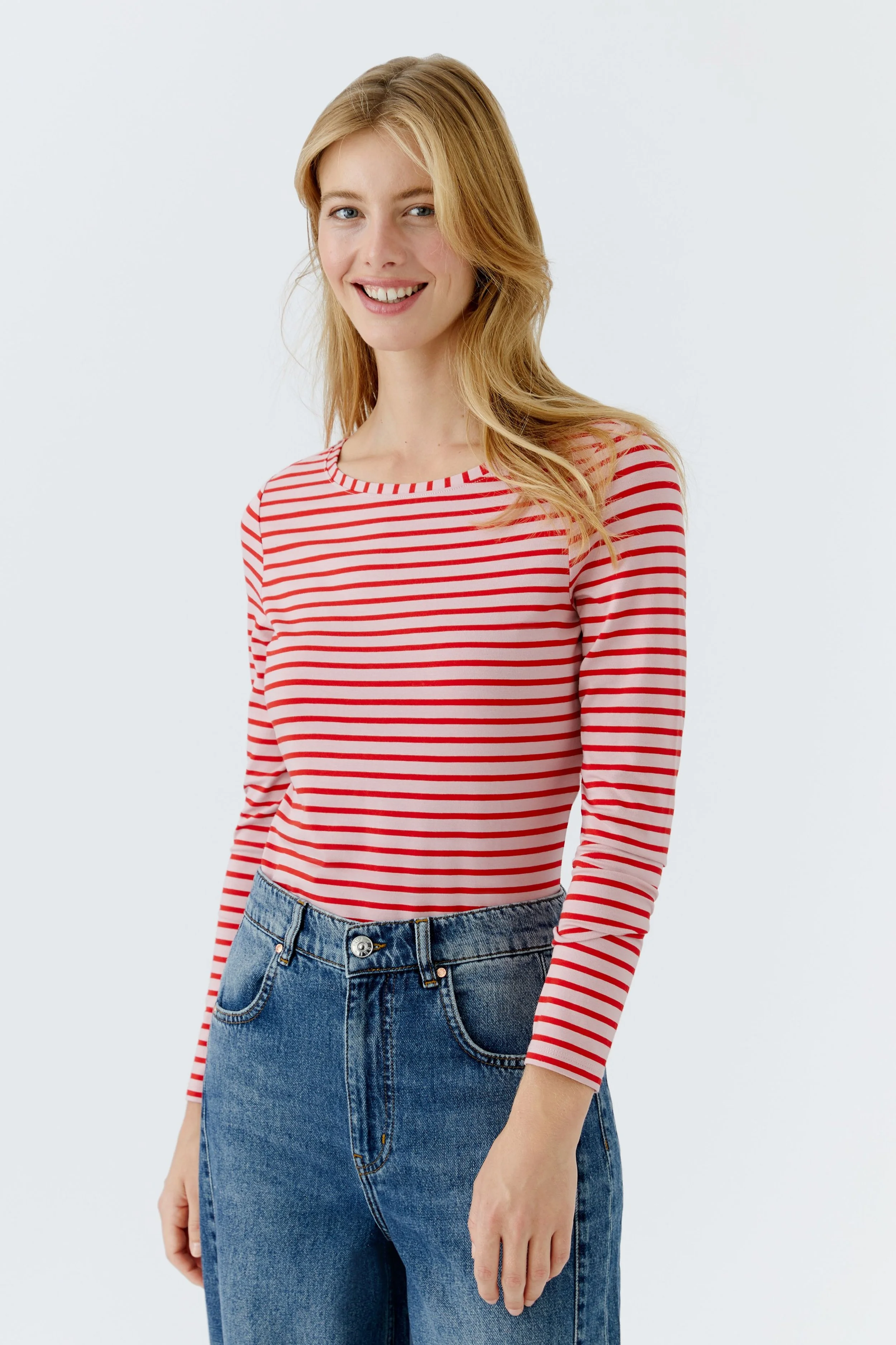 SUMIKO Long Sleeved Stripe T shirt in Red/Pink   88220  //  0313
