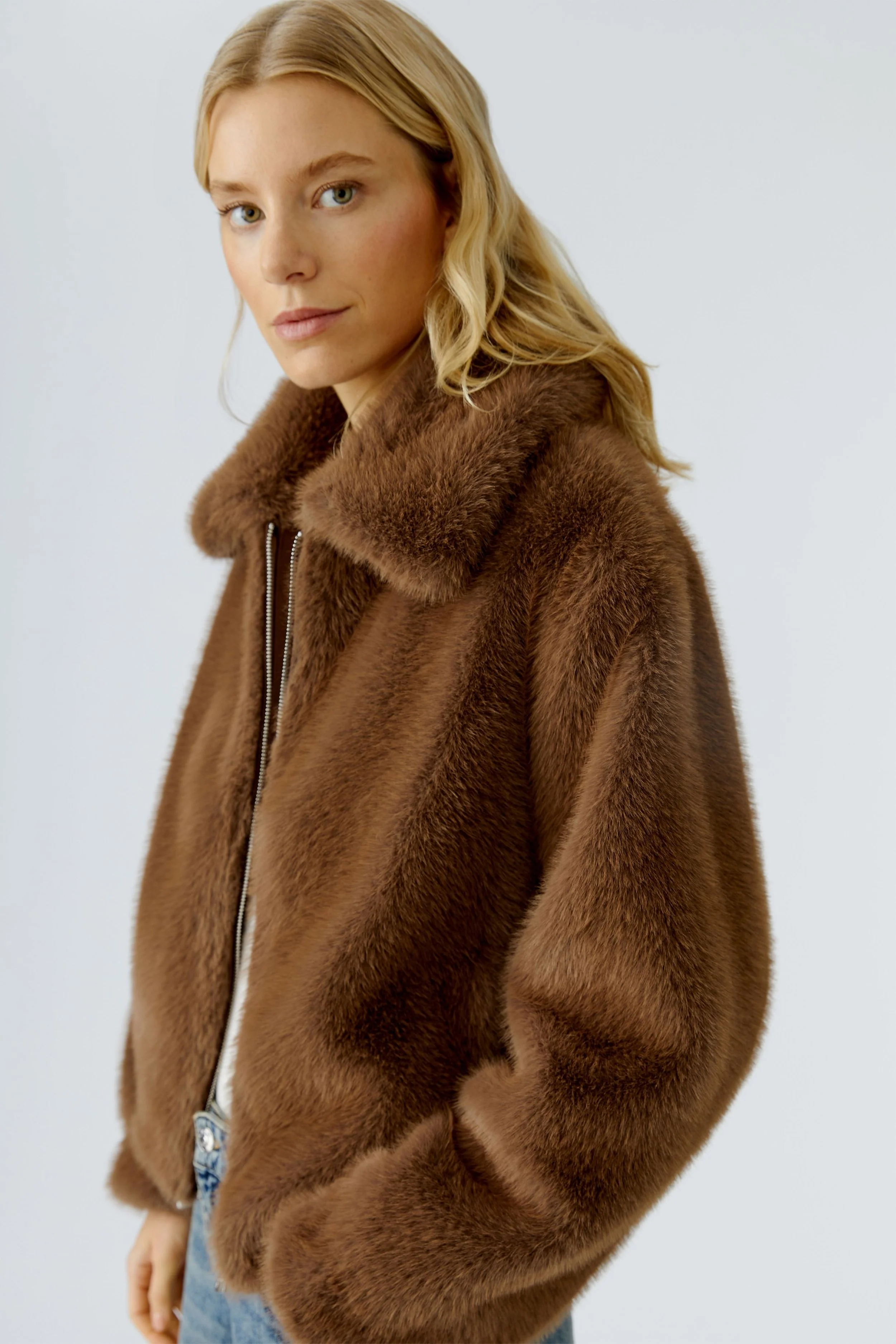 87185_8398_L5.jpg