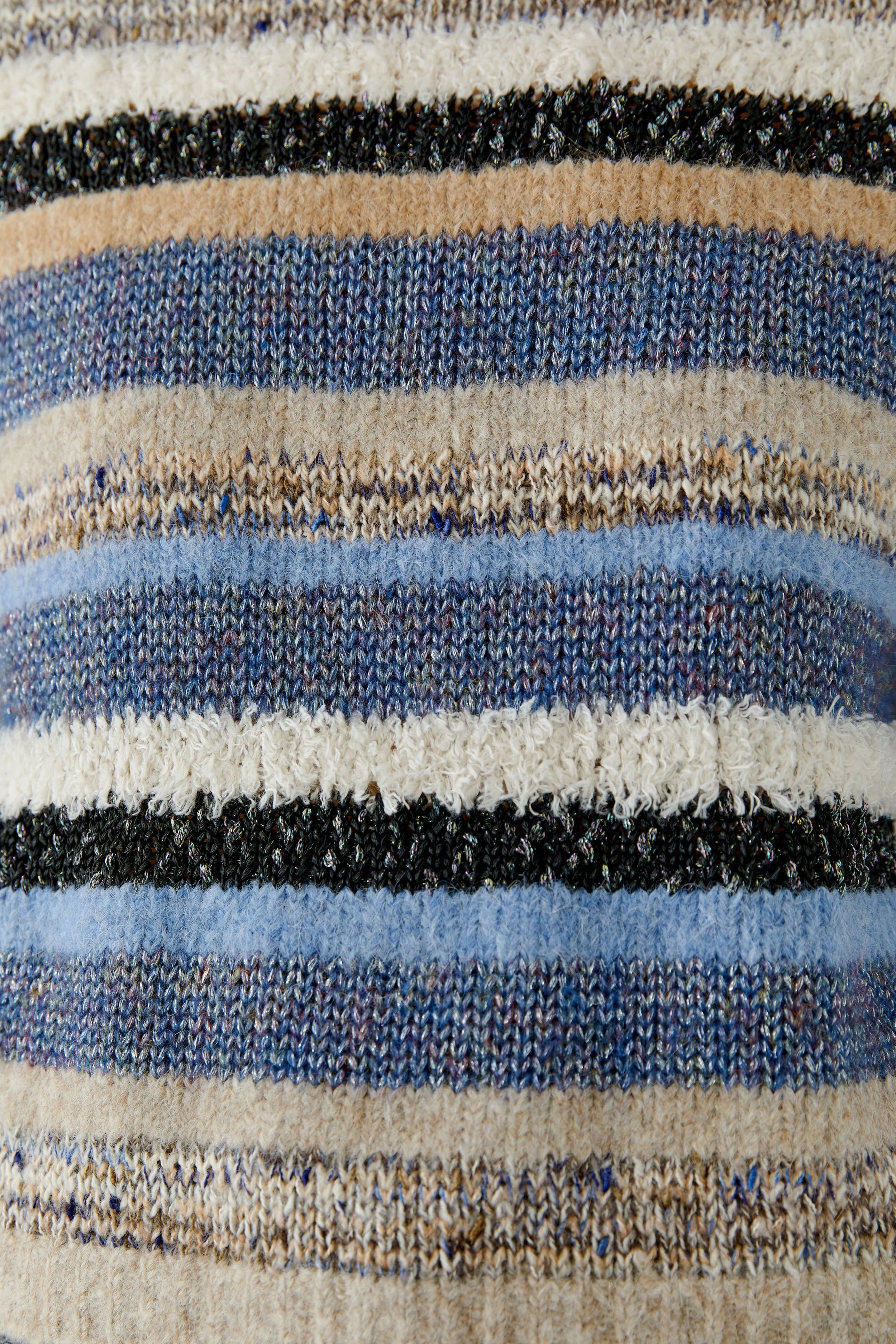 98069_0815_L4.jpg