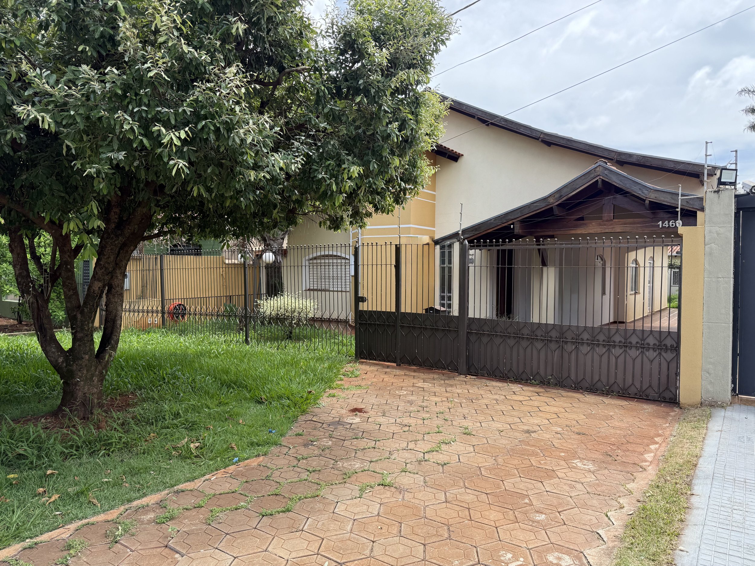 Rua Hilda Bergo Duarte, 1460, Vila Tonani I, Dourados, MS