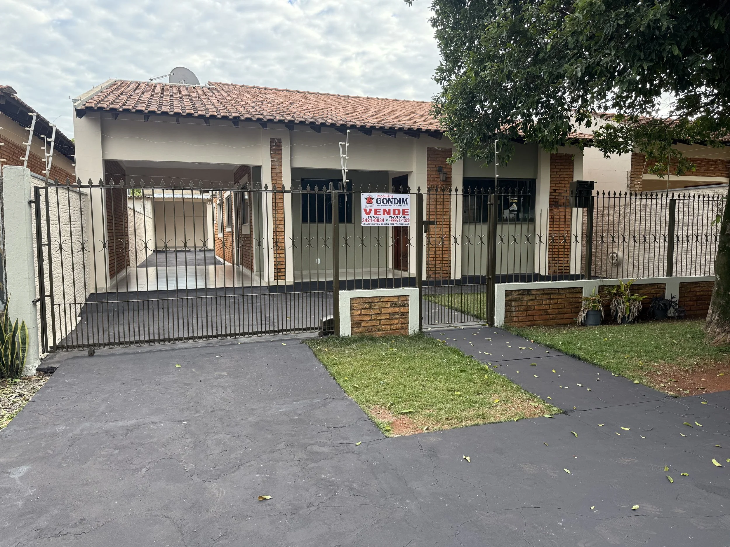 Rua Izzat Bussuan, 2785, Vila Progresso, Dourados, MS