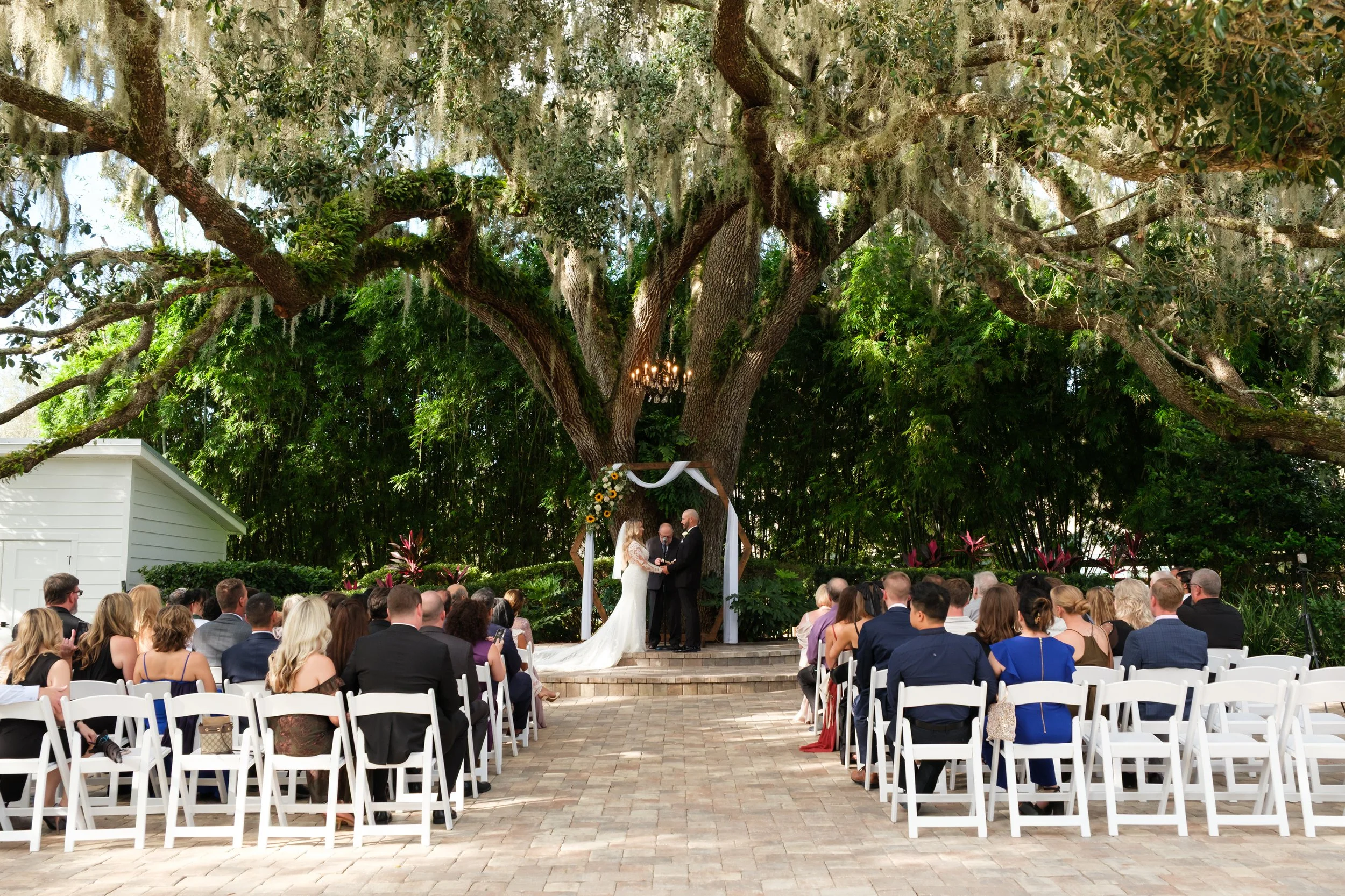 How to Build the Perfect Wedding Photography Timeline (From an Orlando Wedding Photographer)