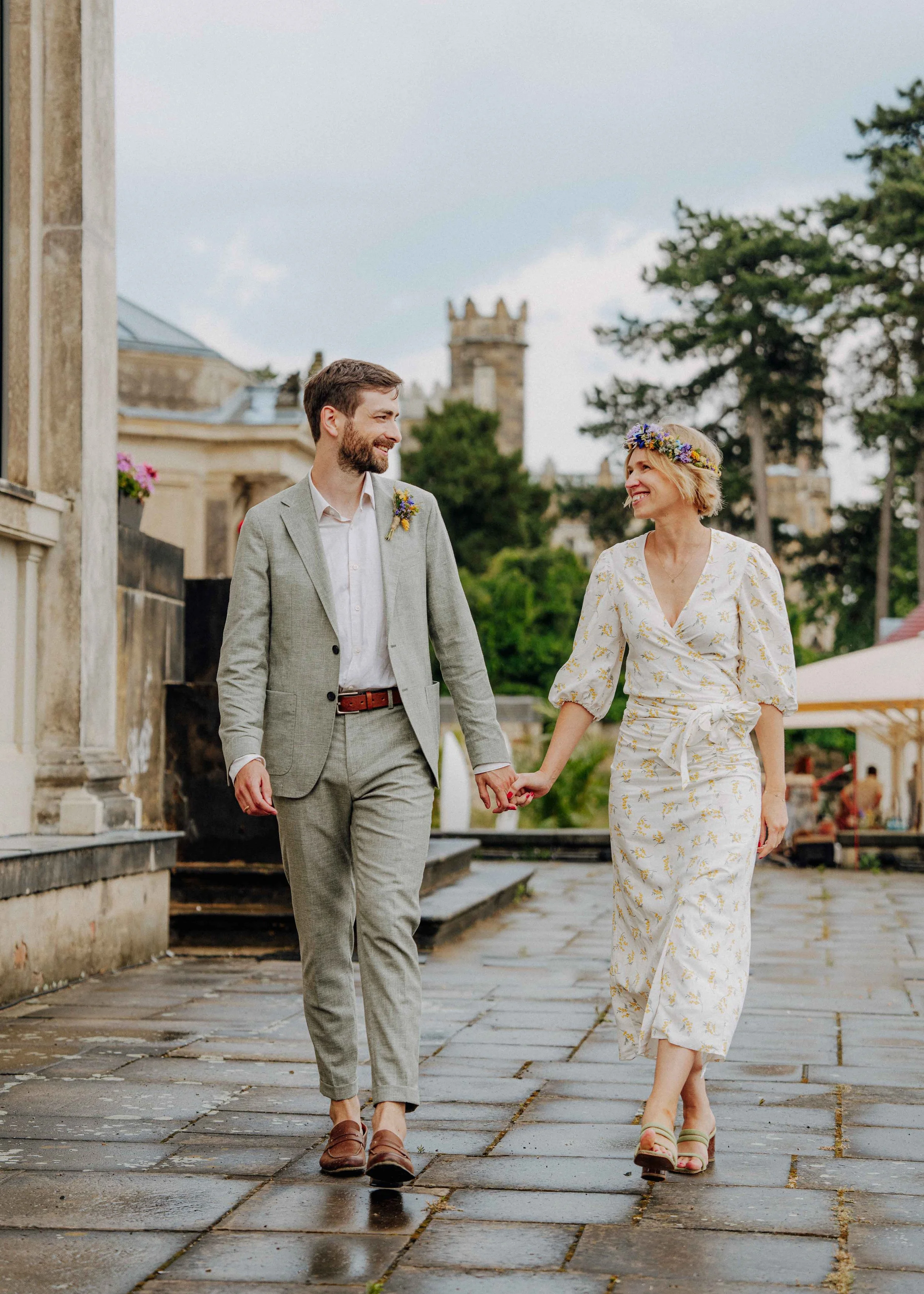 elegante-sommerhochzeit-hochzeitsfestival-heiraten-in-dresden-lingnerschloss-hochzeitskonzept-elbschlösser-hochzeit-in-dresden-hochzeitsplanerin-marrylight-hochzeitsplanung