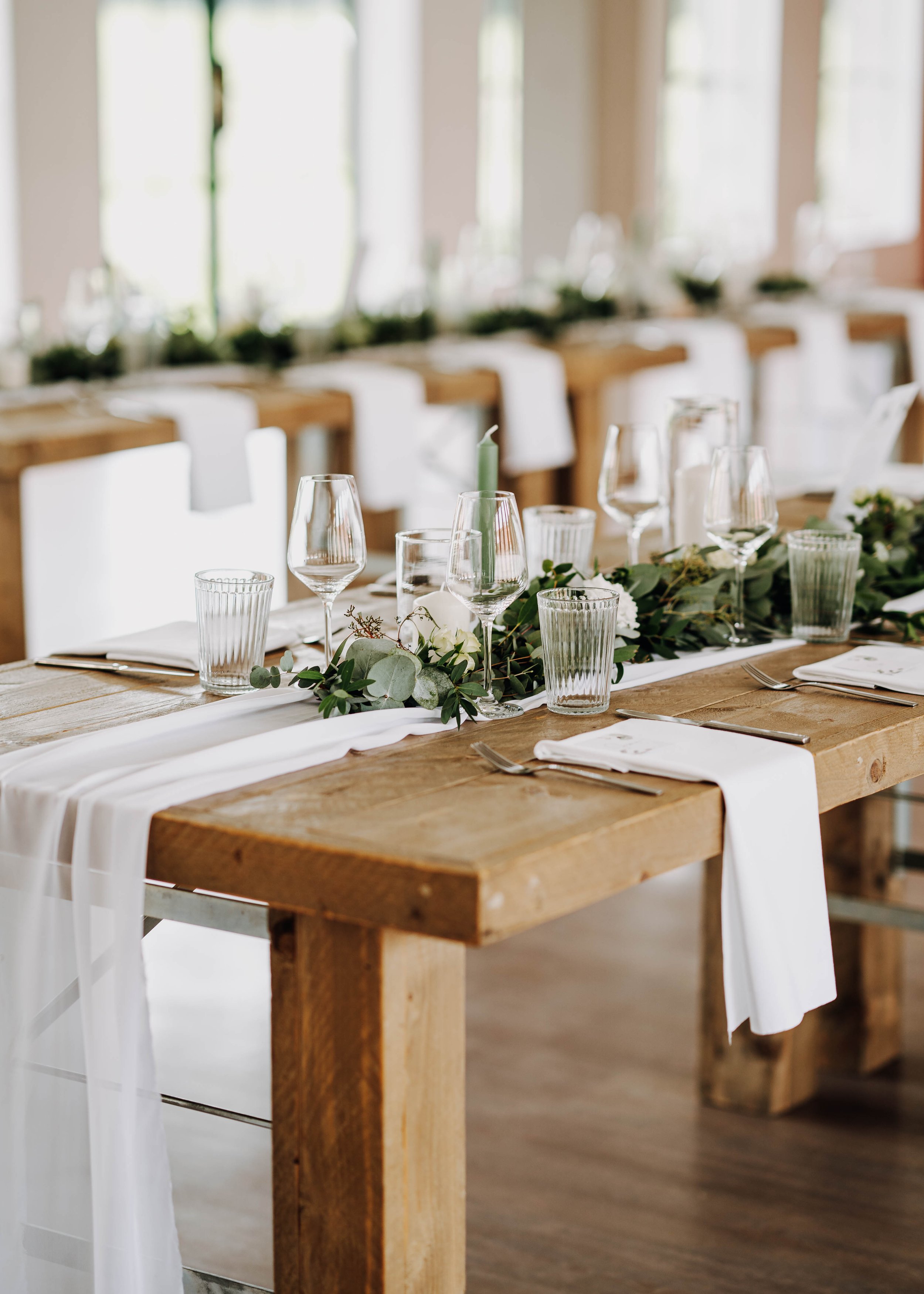 hochzeitslocation-dresden-internationale-elegante-hochzeit-hochzeitskonzept-hochzeit-in-dresden-hochzeitsplanerin-marrylight-hochzeitsplanung