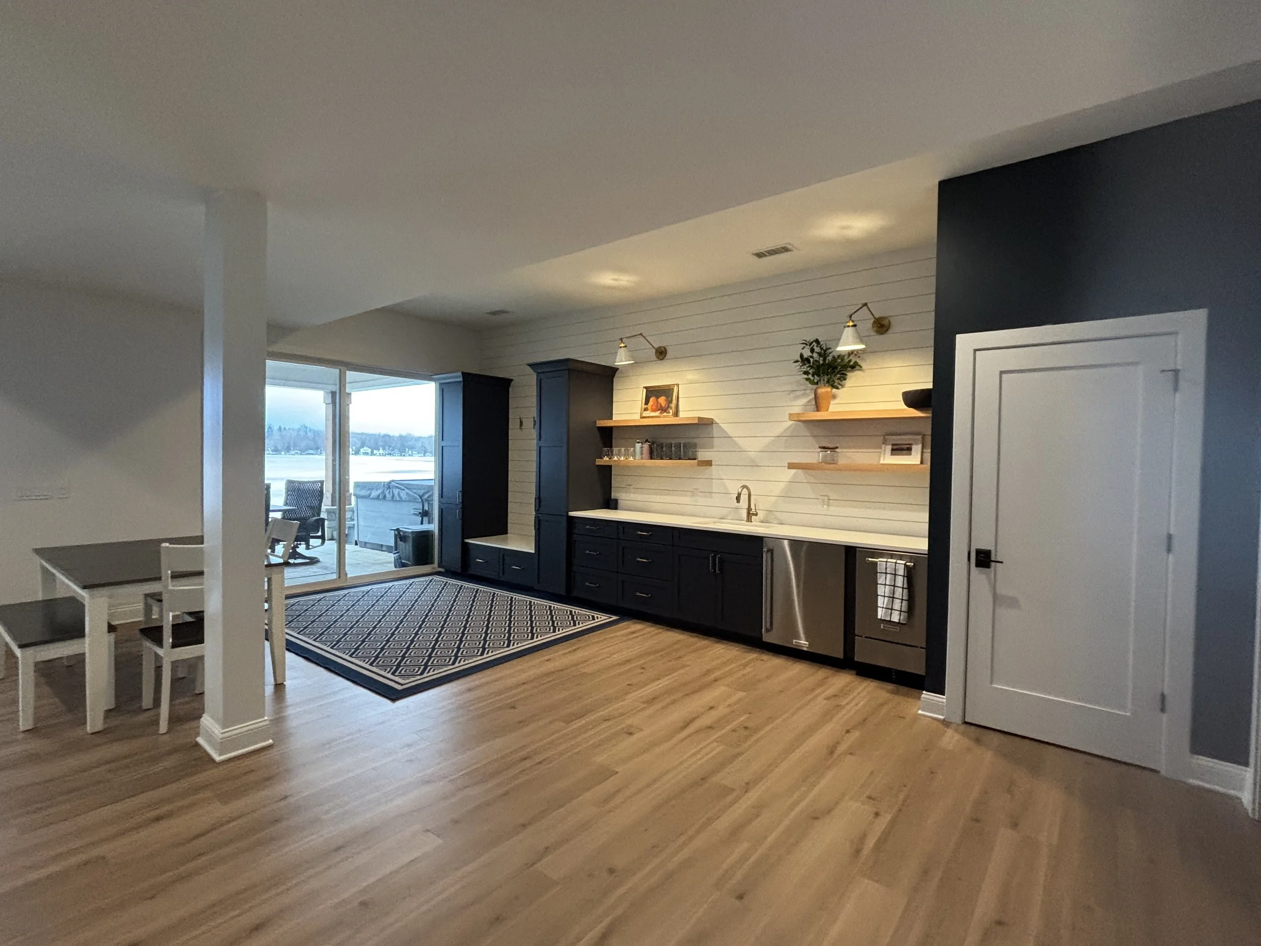 Wet Bar