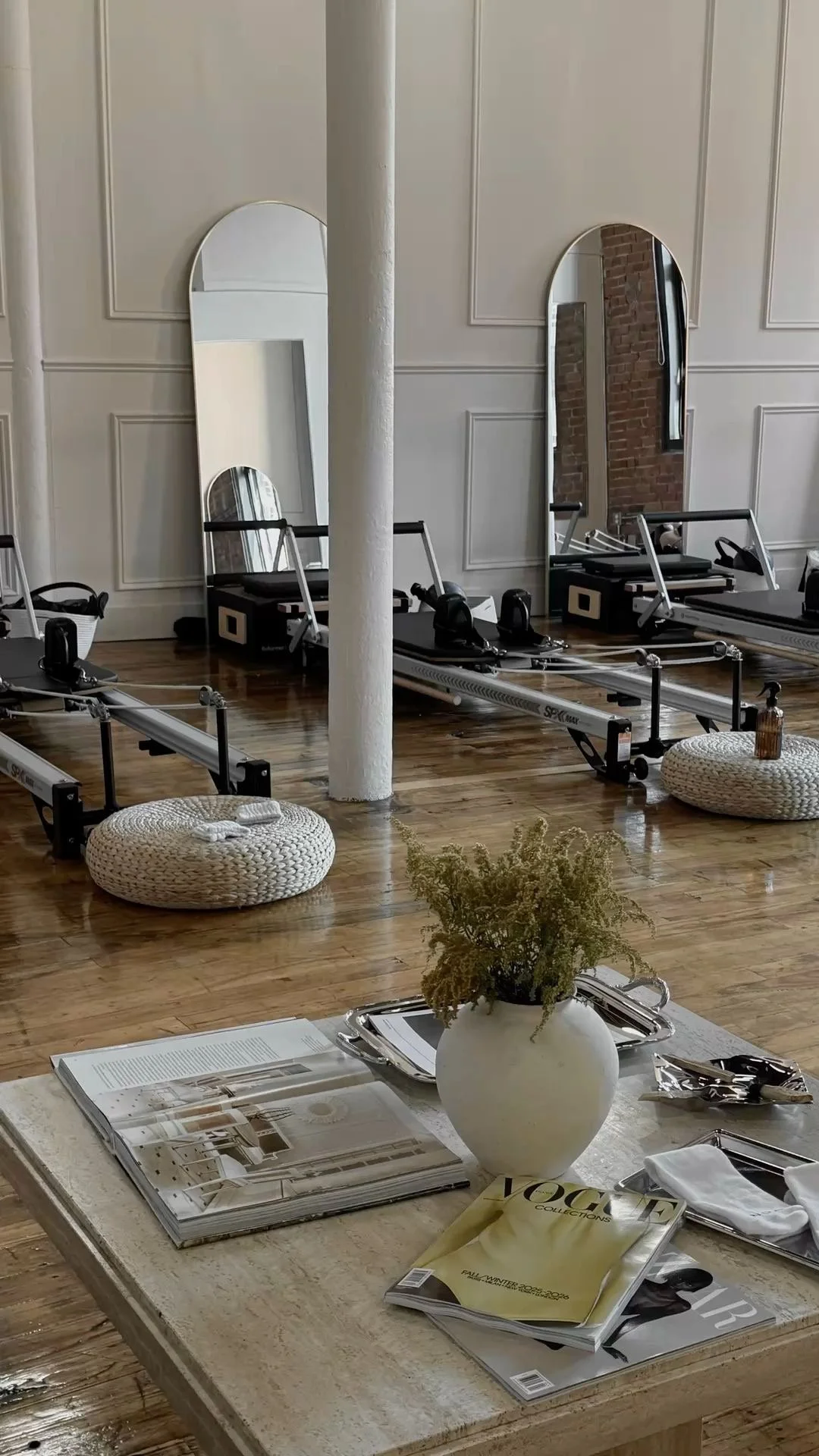 reformer pilates hop fana cafe