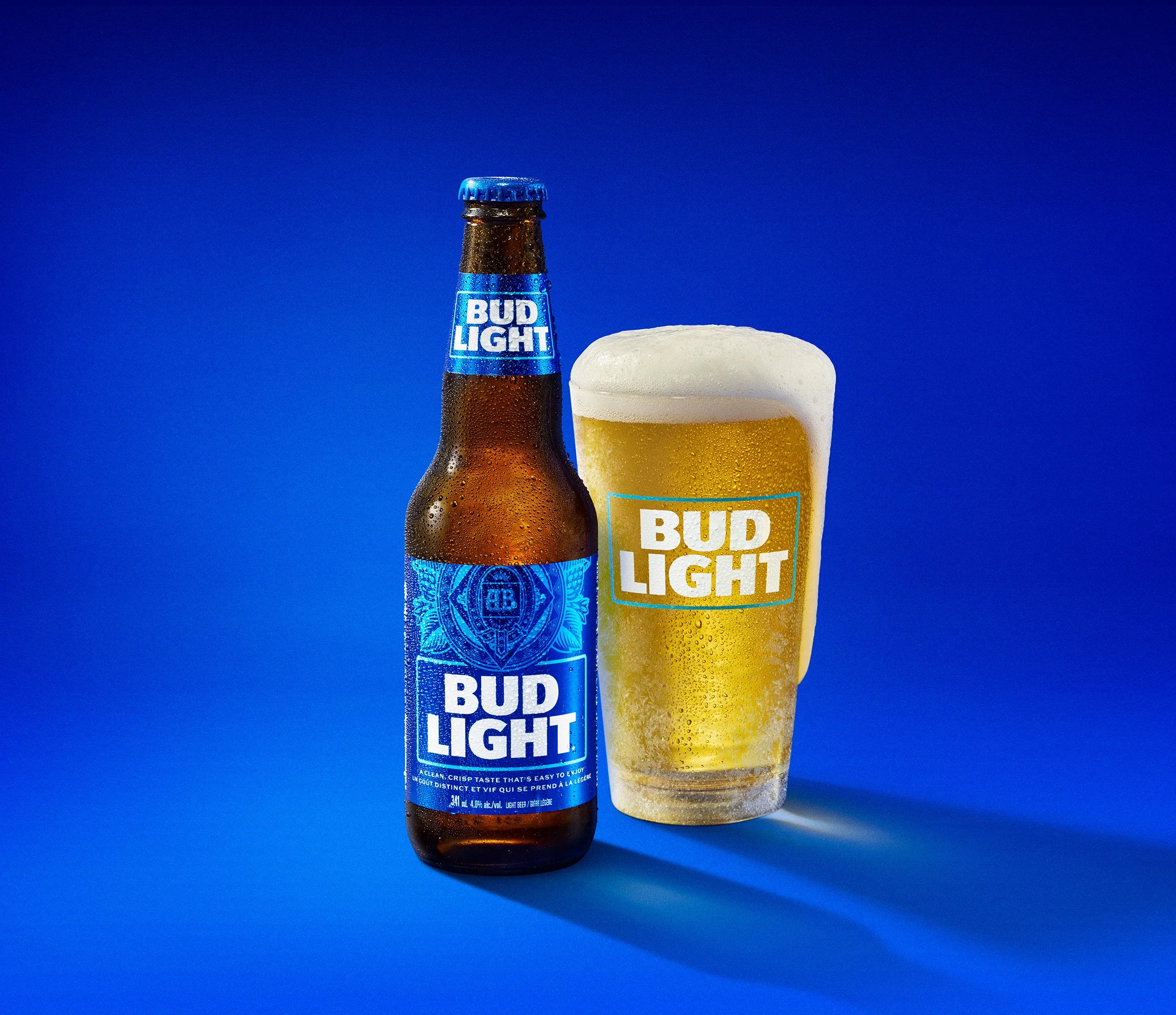 Blue_World_Crispy_Boi_Bottle_Pint.jpg