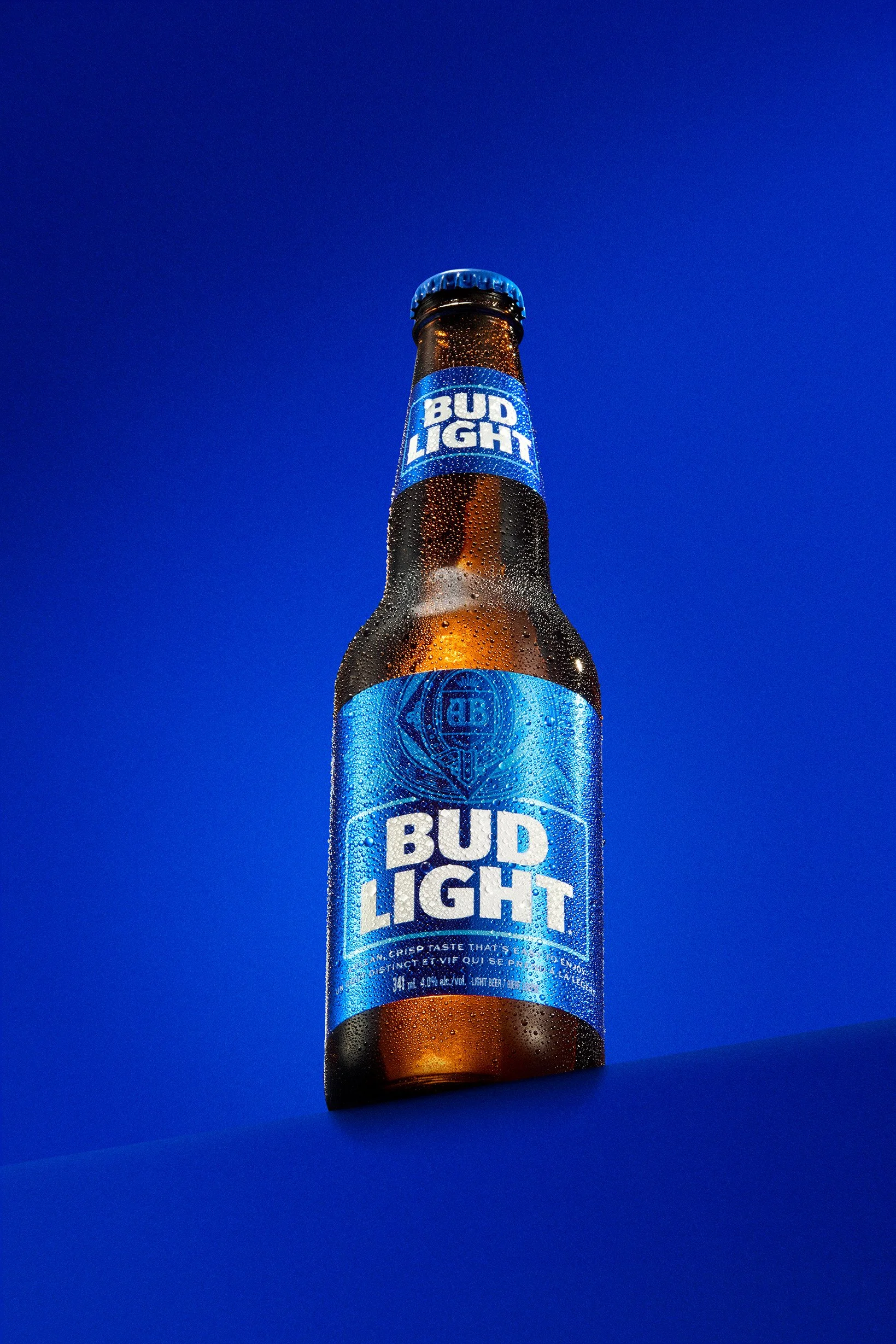 Blue_World_Stills_Day2_Bottle.jpg