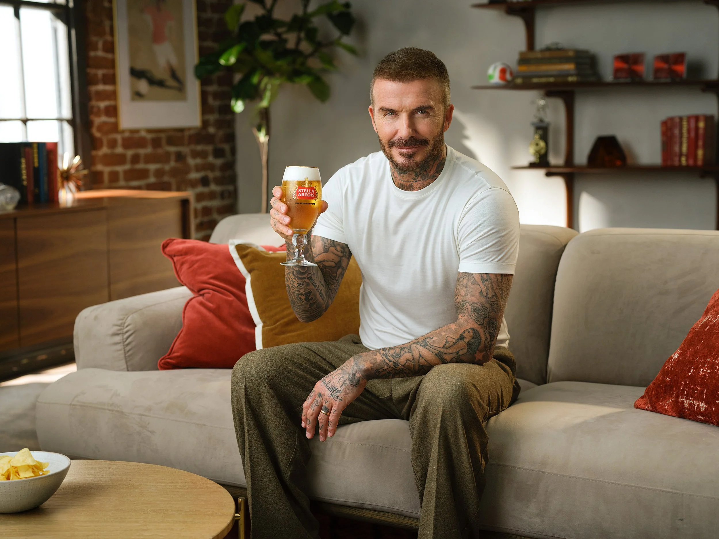 20251105_STELLA_ARTOIS_BECKHAM_SHOT_09_0181_Final_RGB.jpg