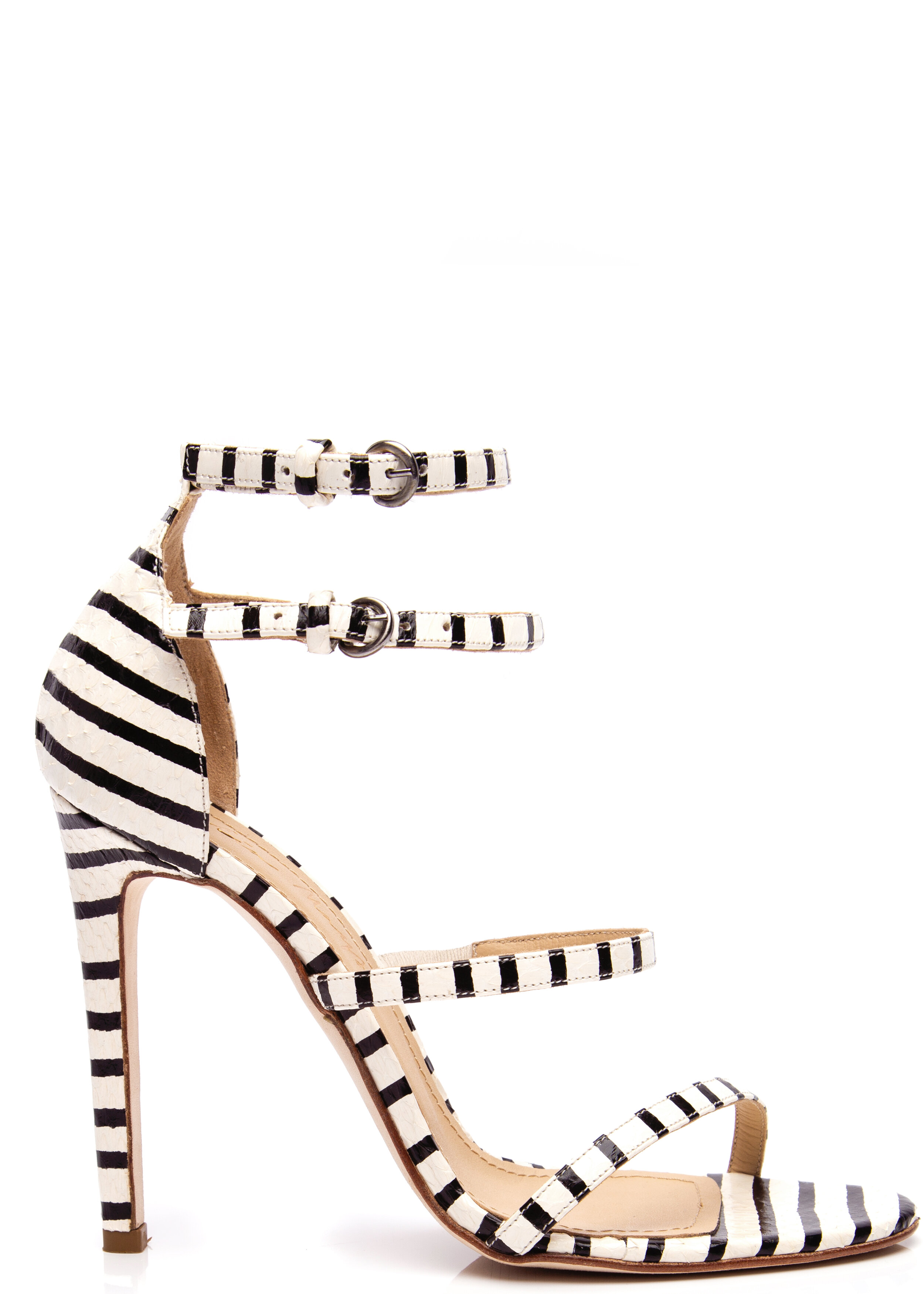 _0001_JuliaMaysSS18SadieStriped.jpg