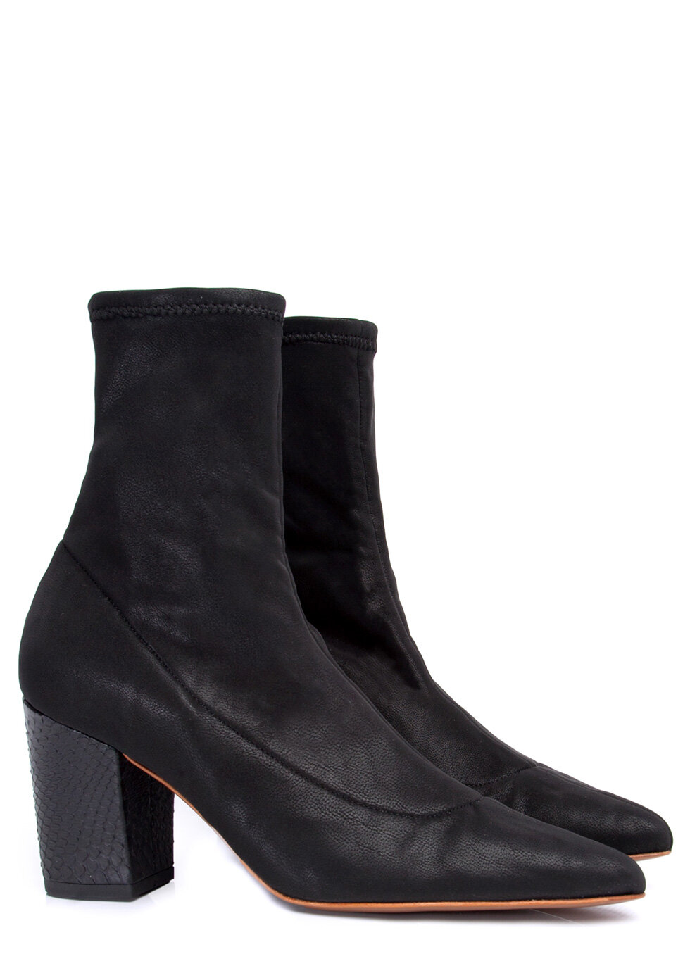 juliamays_stella_stretch_blackankleboot_sf_2.jpg