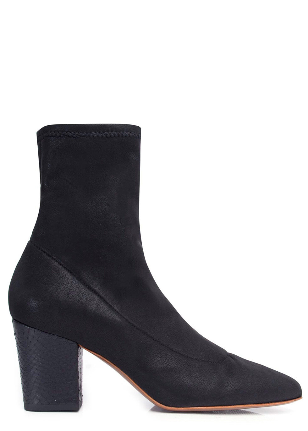 juliamays_stella_stretch_blackankleboot_xf_2.jpg