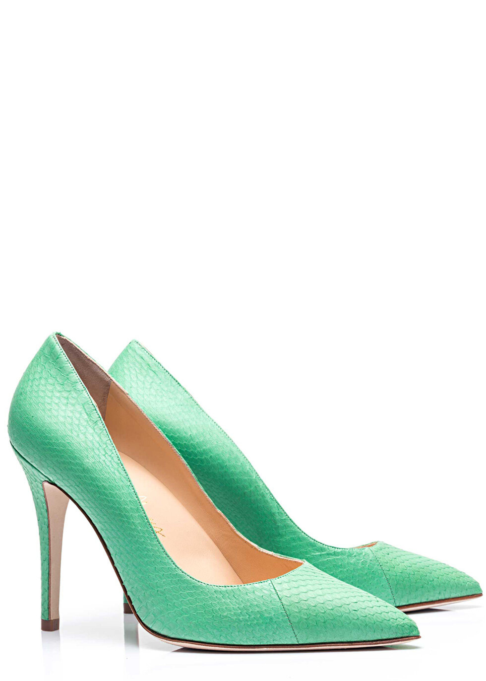 kellygreen110434.jpg