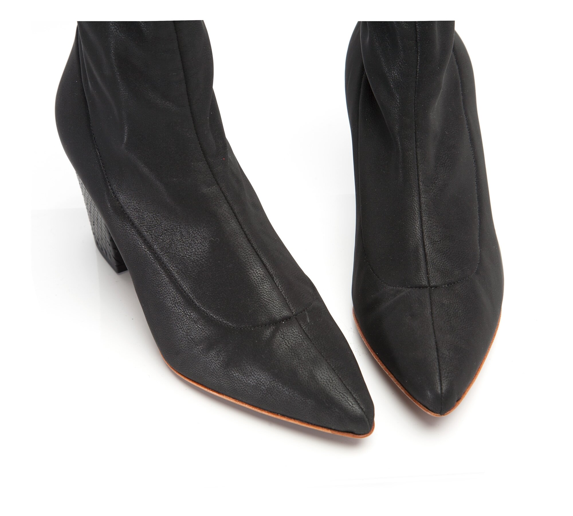 juliamays_stella_stretch_blackankleboot_zf.jpg