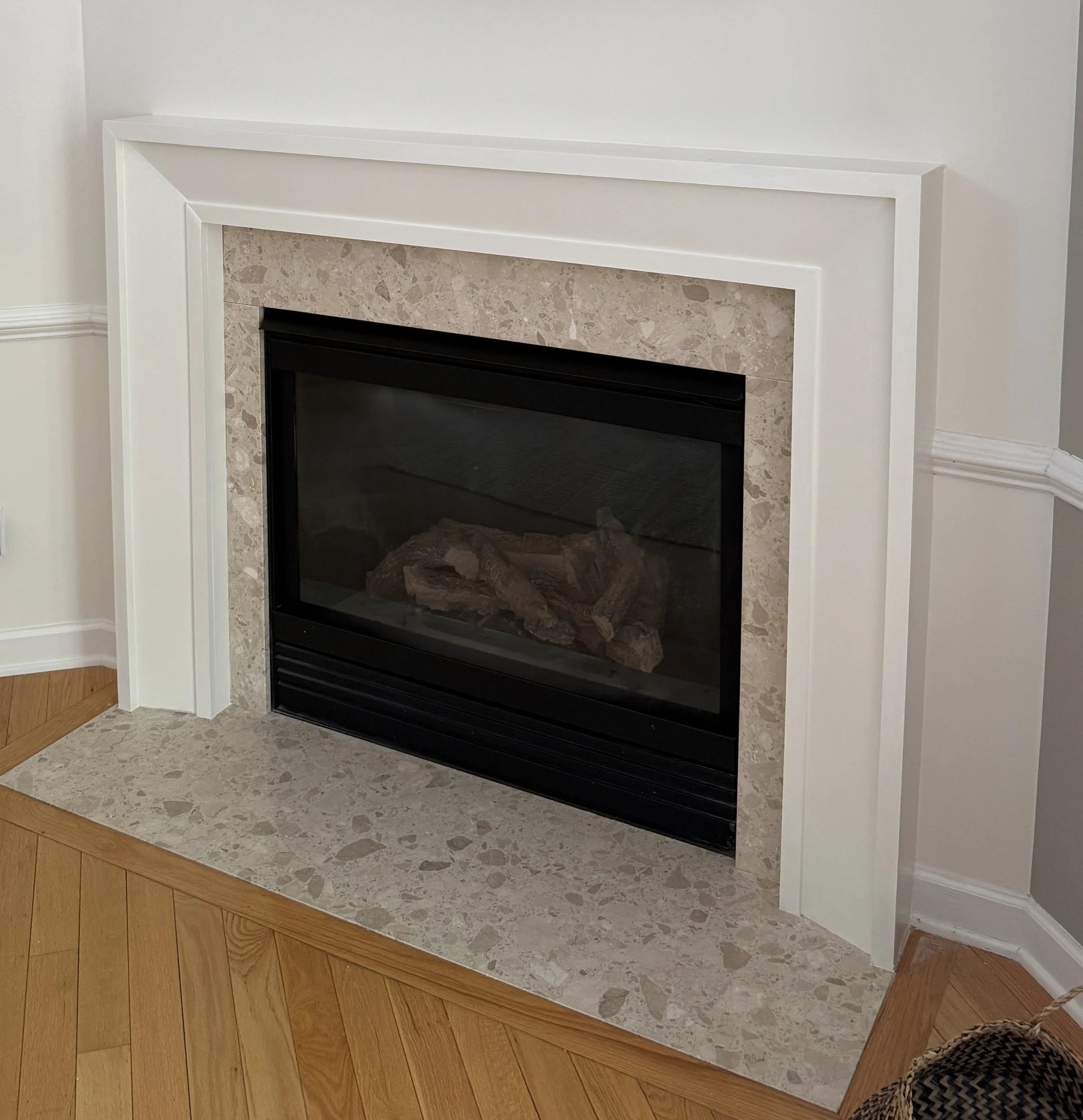 New Fireplace Surround in Sherwin-Williams color SW 7008 “Alabaster”