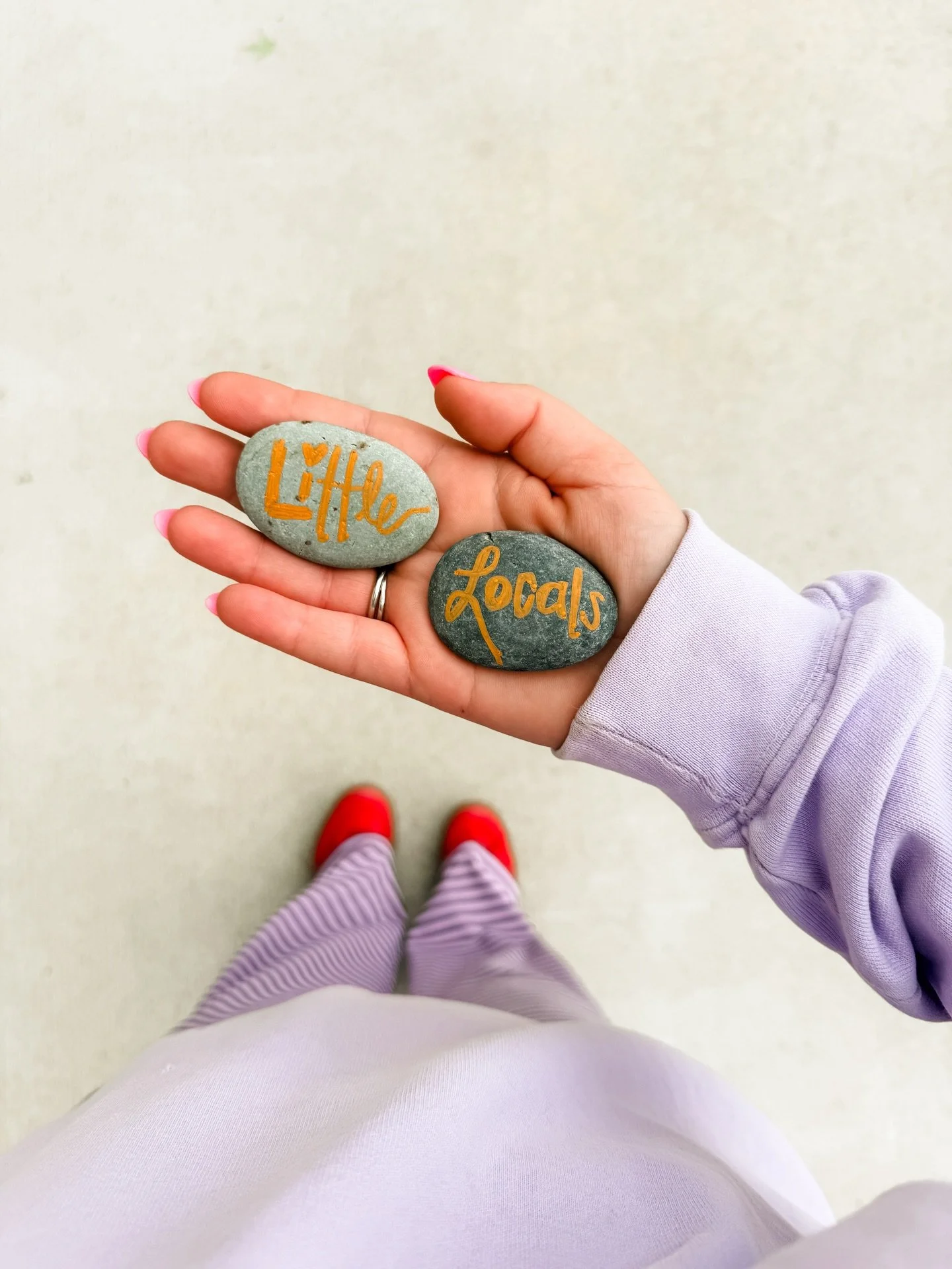 Spring Modern Market is the perfect spring, Saturday outing for the entire fam! Bring your littles to enjoy the fun atmosphere, sweet treat food trucks &amp; check out our Little Locals area featuring rock painting, because kids deserve some fun too!