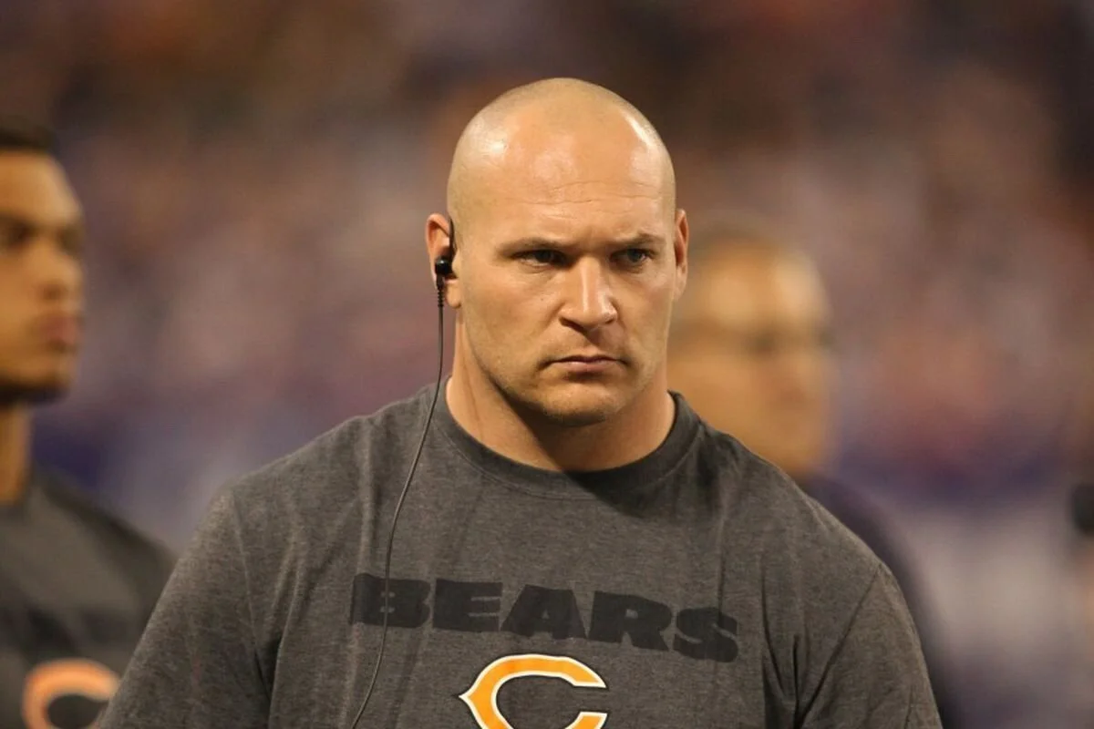 Hall of Fame Football Player, Brian Urlacher Rips NBA for Postponing Play Over Jacob Blake