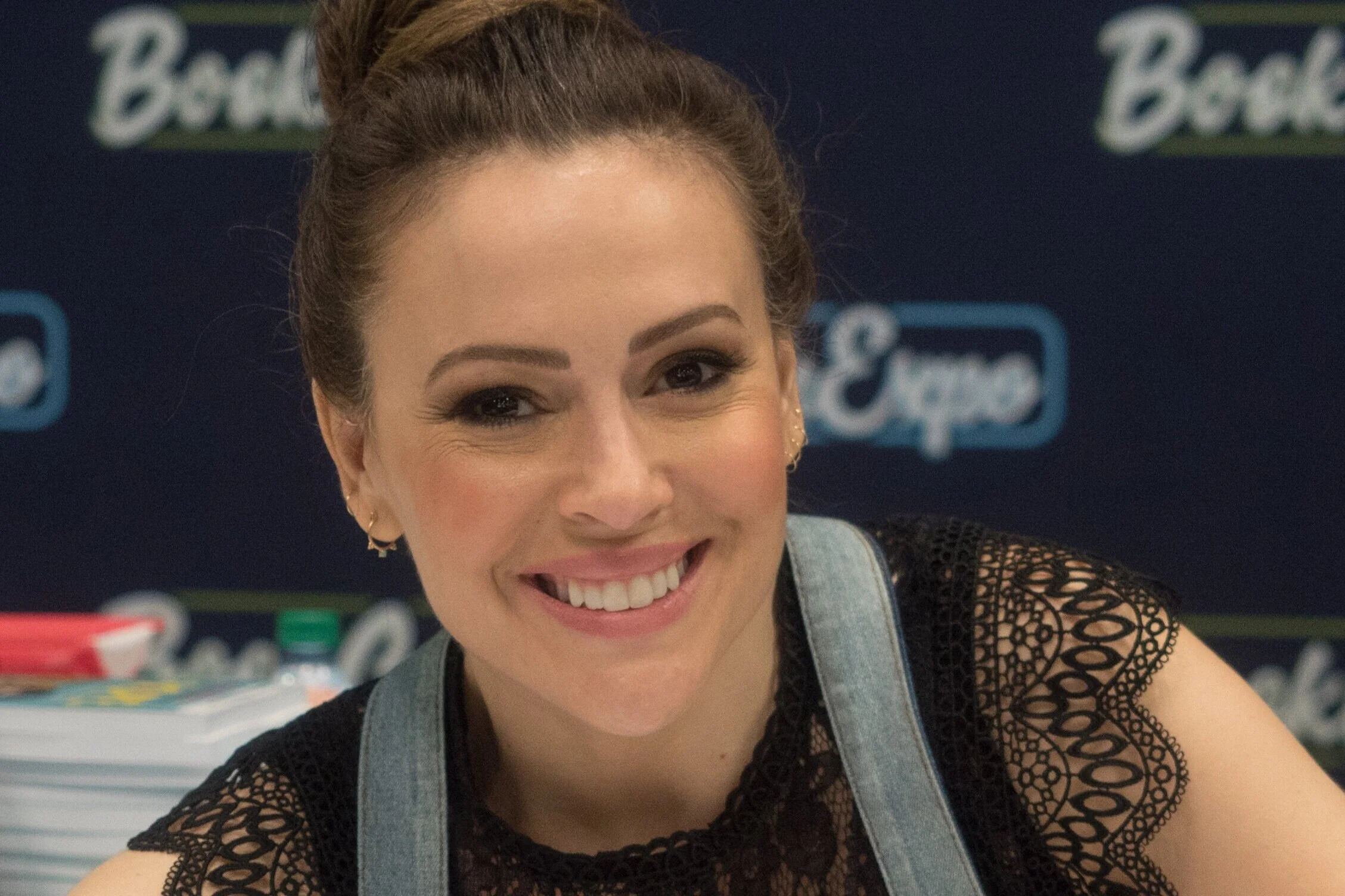 Alyssa Milano: "The Entire GOP Should Be Tried For Treason”