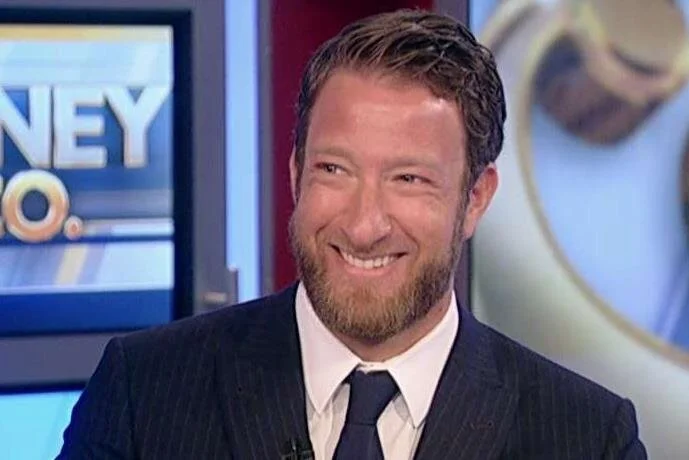 WATCH: Dave Portnoy Slams Politicians For Ruining 'The Right To Earn A Living' During COVID