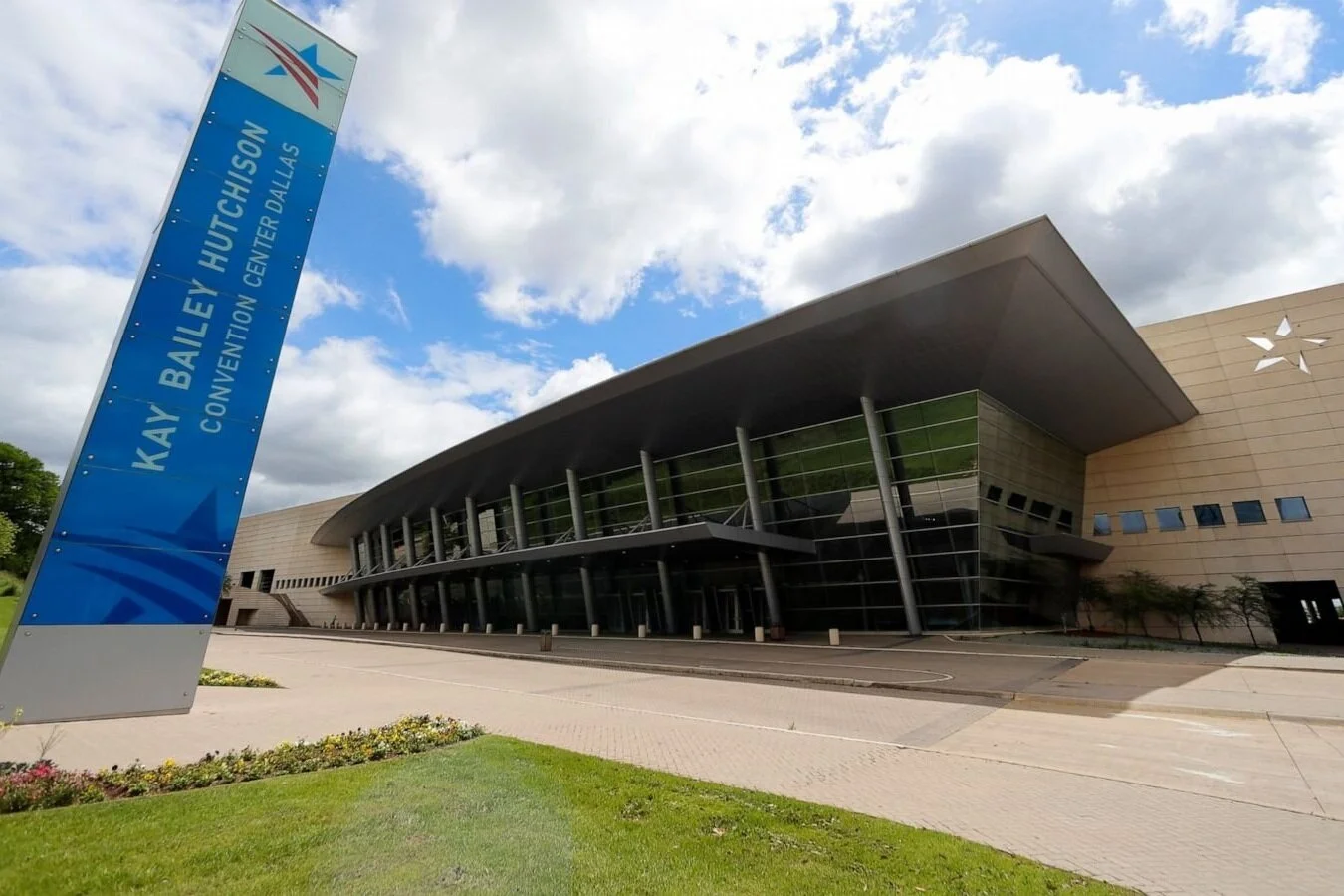 Biden Administration Will Move 3,000 Teenage Migrant Boys Into Dallas Convention Center