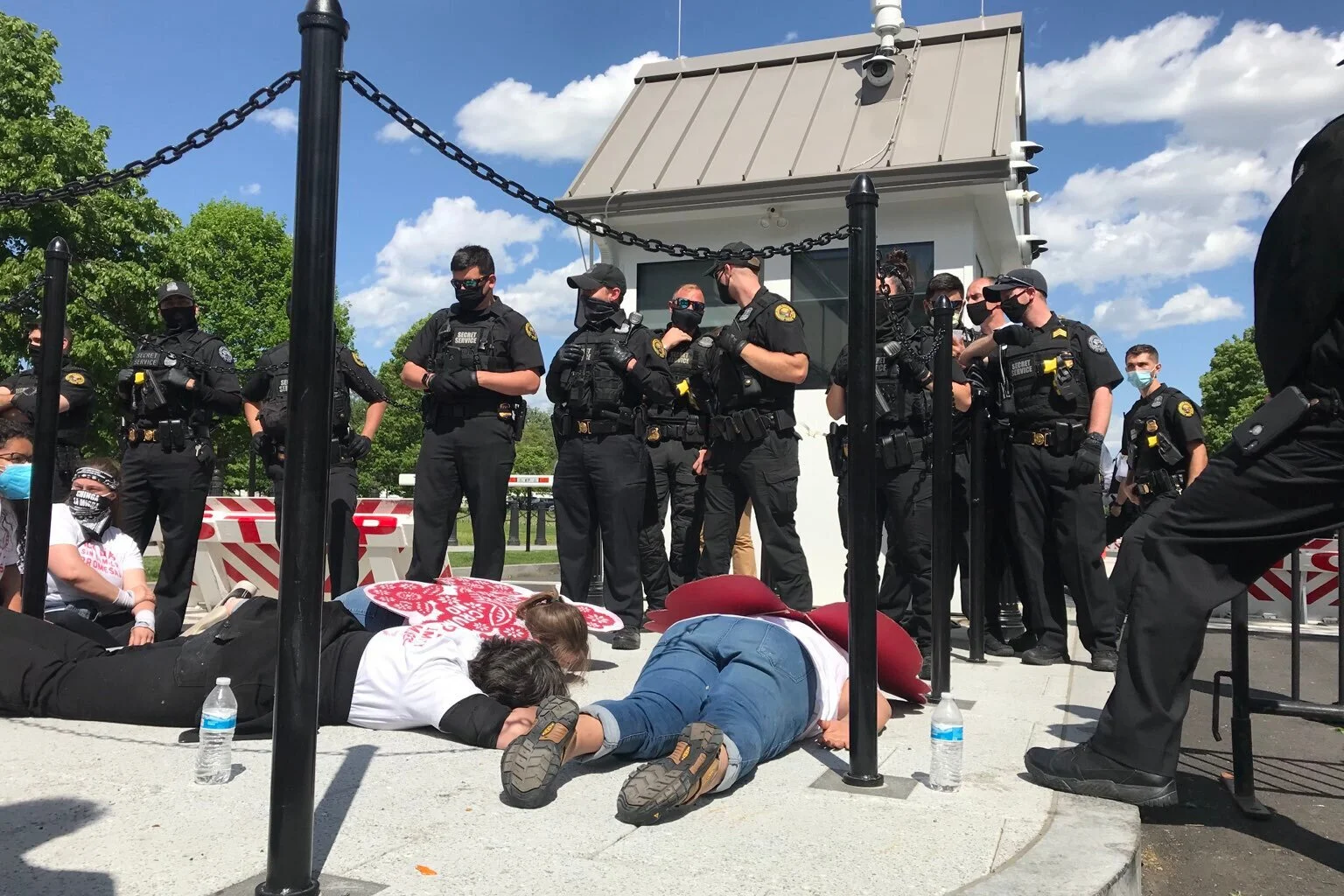 Biden Secret Service Reportedly Arrest Illegal Immigrant Protestors Outside White House
