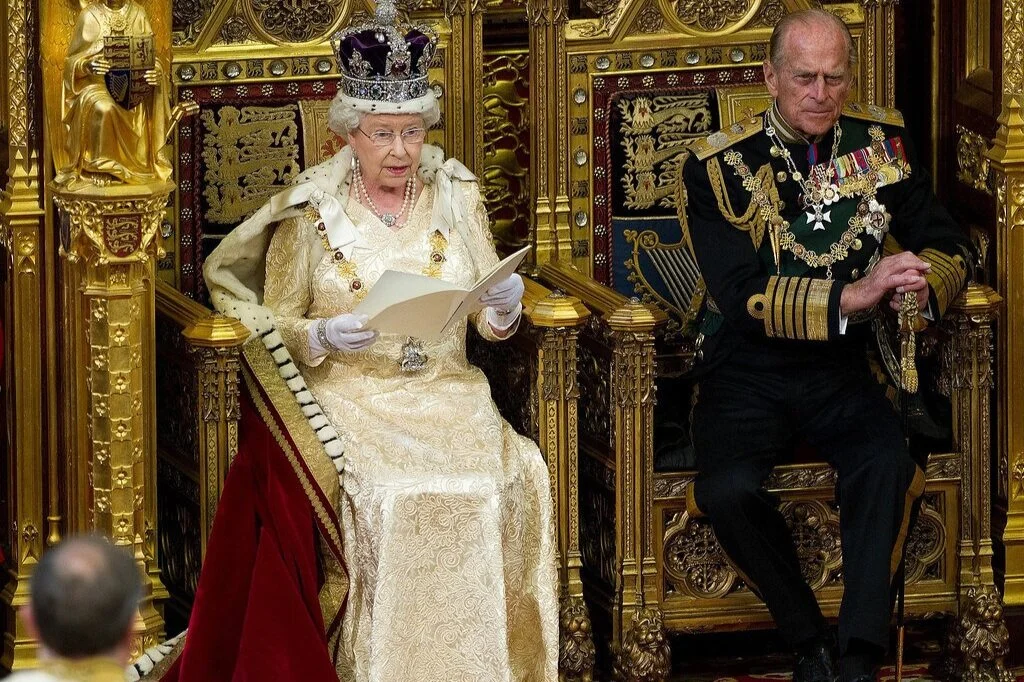 Queen of England Calls for Photo ID Requirement to Vote in UK Elections