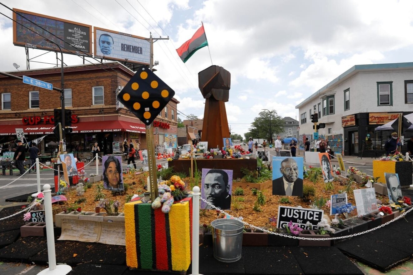 WATCH: Gunshots interrupt TV reports at George Floyd Memorial Square