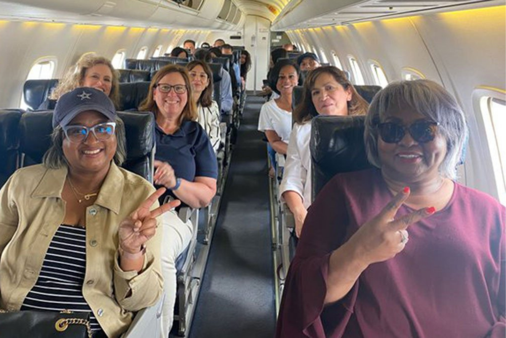 Texas Democrat: we took private jet because, “everybody” wants to see us together