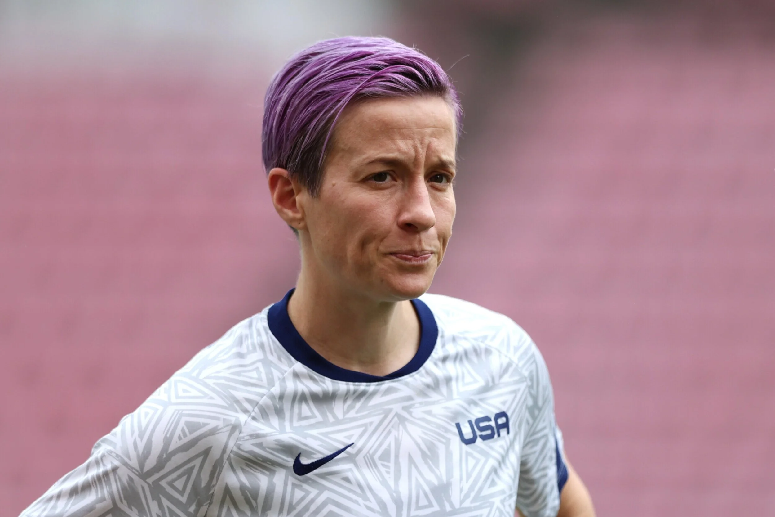 Hope Solo says teammate Megan Rapinoe would ‘almost bully’ players to kneel for anthem