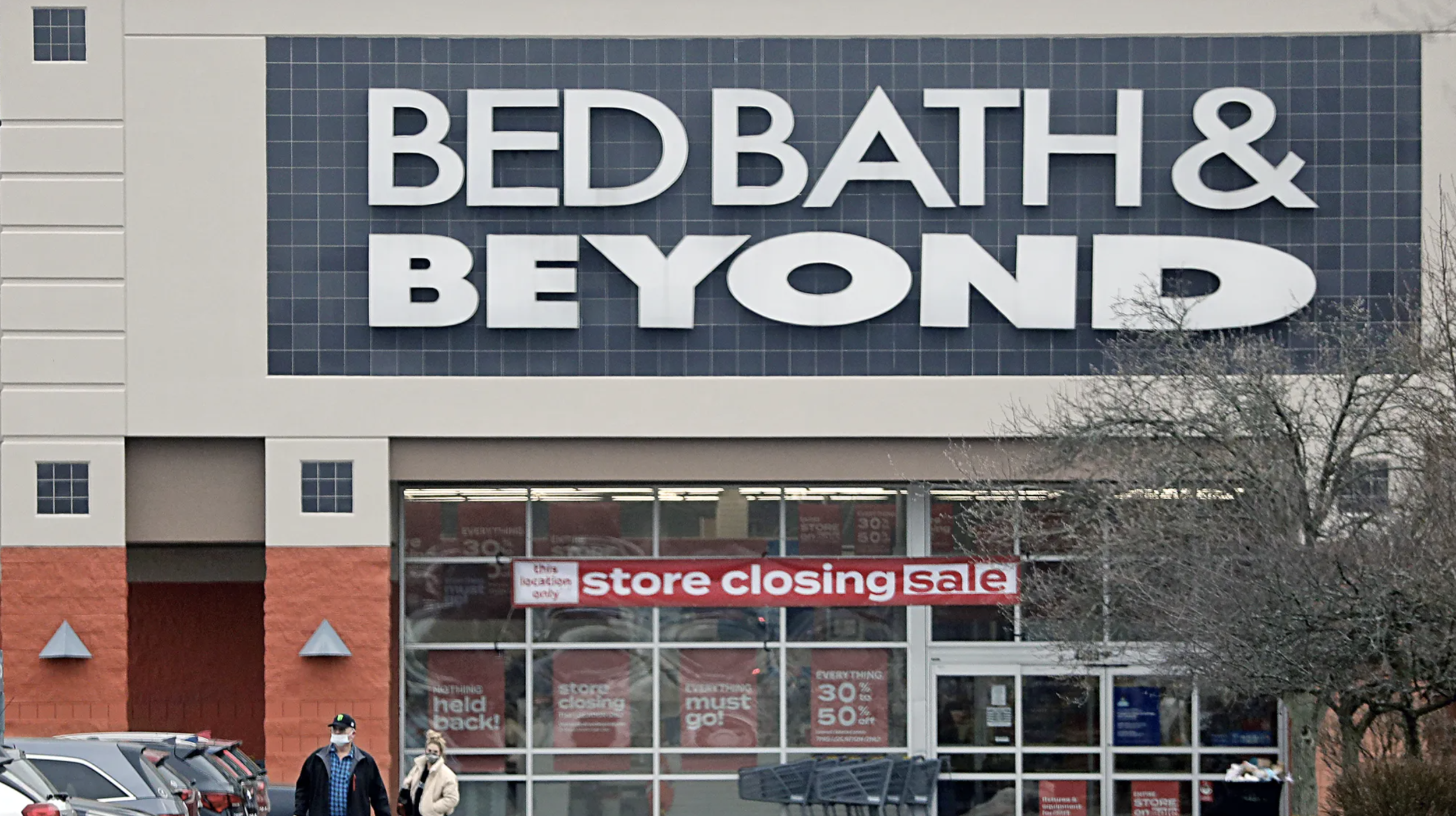 Woke Bed Bath and Beyond to close 37 stores