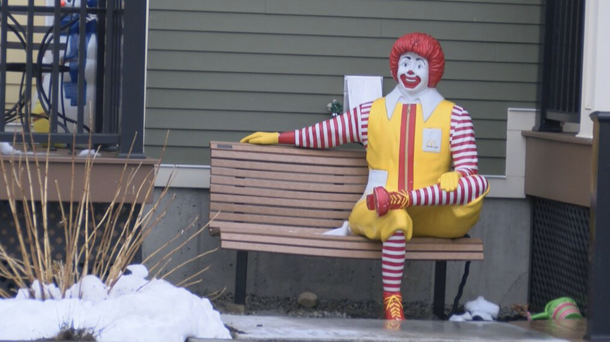 Canadian Ronald McDonald house plans to throw out unvaccinated patients, family members