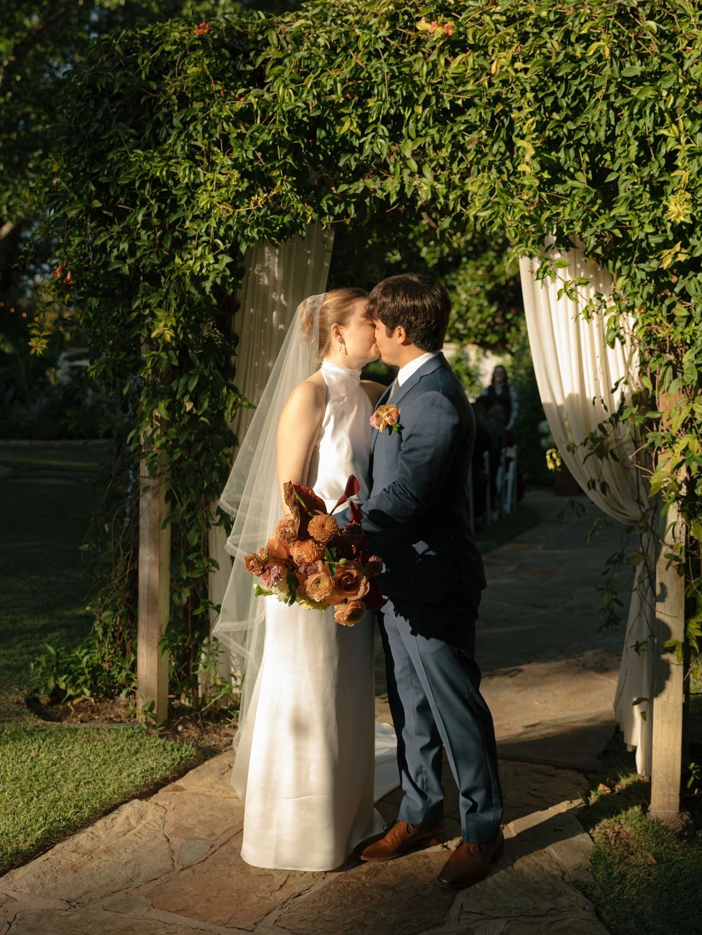 The sweet joy of walking back down the aisle as husband and wife! 🤍✨
.
.
.
.
Venue/planning : @hummingbirdhouseaustin
Catering: @mandolasitalian
Florals: @exquisitepetals
Cake: @heavens.bistro.bakery
Photo: @tandvphotos