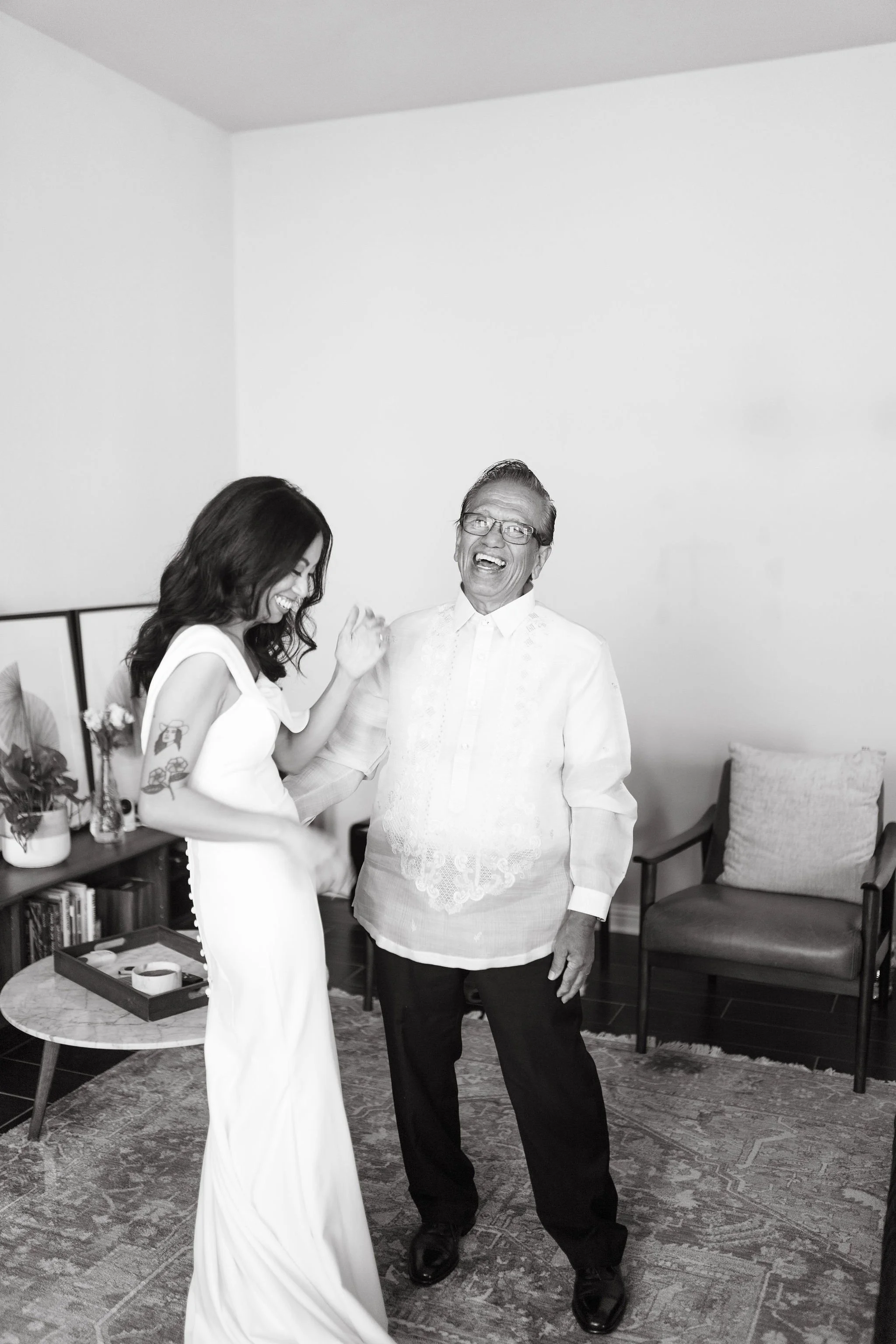 brownsville-spanish-modern-bride-7.jpg