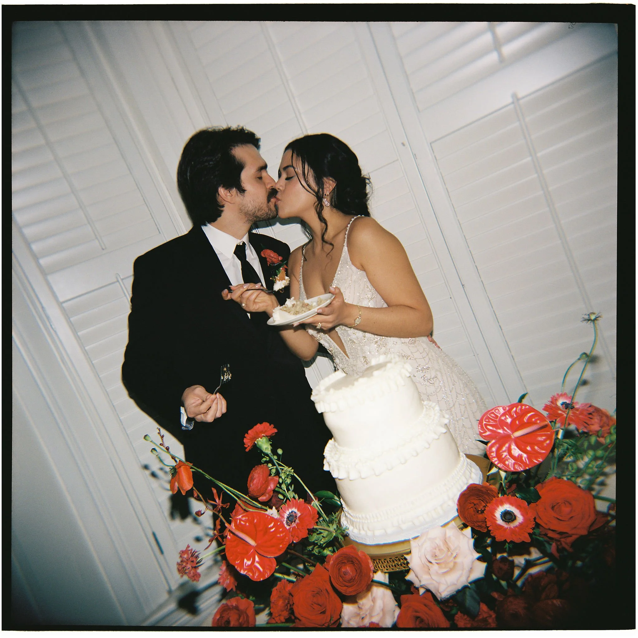 brownsville-spanish-film-wedding-receptioin-2.jpg