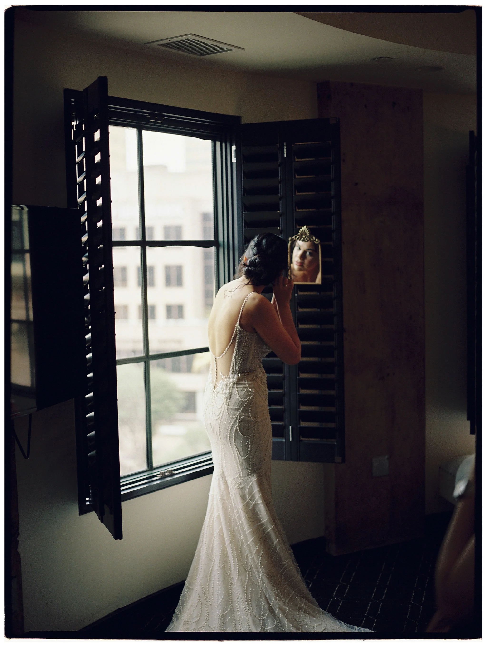 brownsville-spanish-film-bridal-portrait-3.jpg