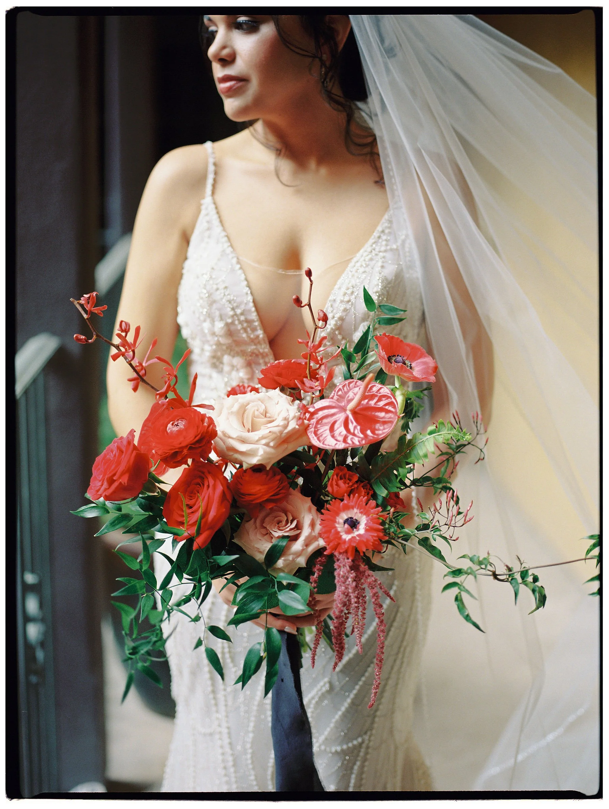 brownsville-spanish-film-bridal-portrait.jpg