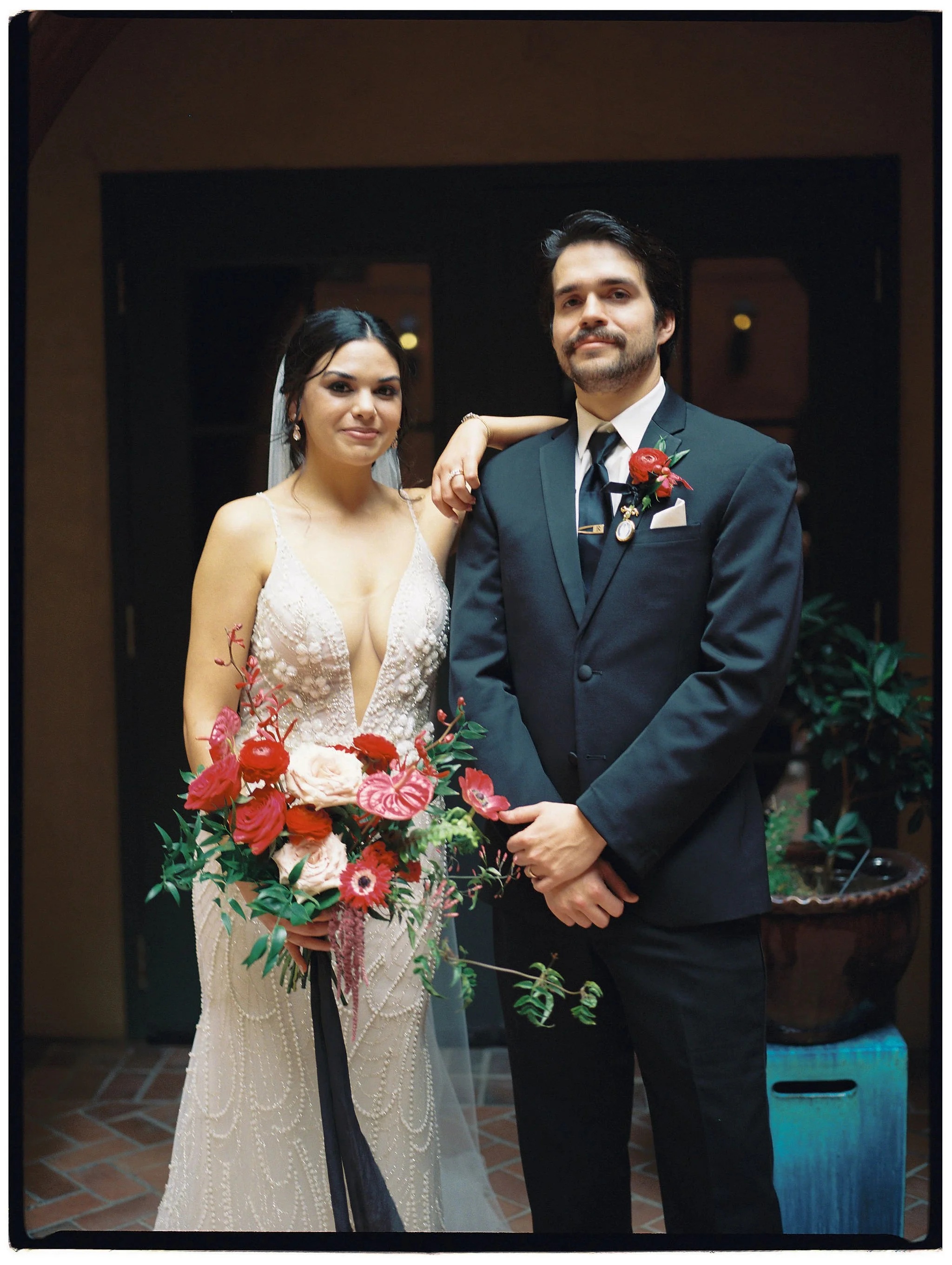brownsville-spanish-film-wedding-couple-4.jpg