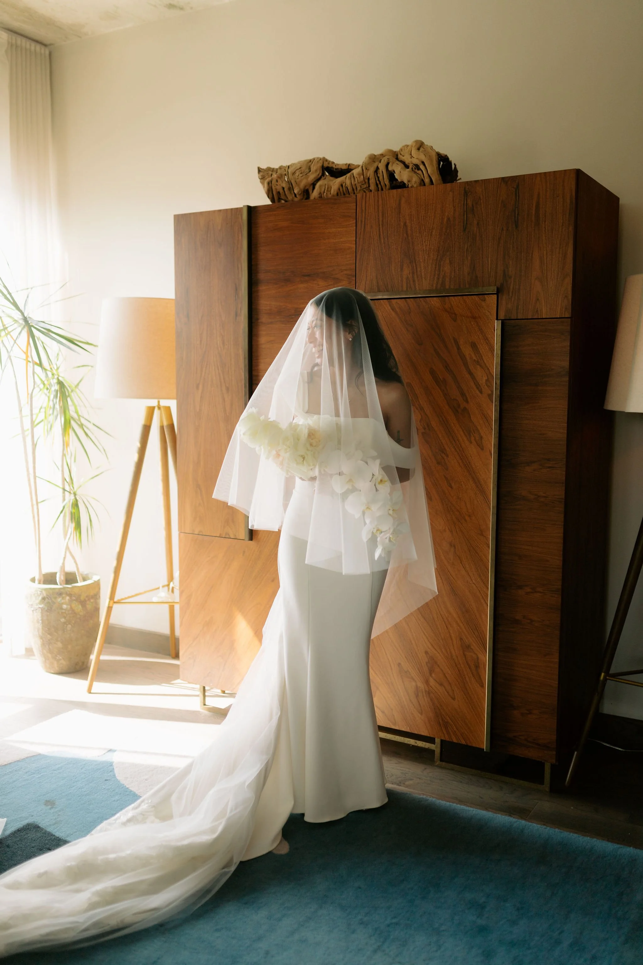 brownsville-spanish-modern-bride-3.jpg