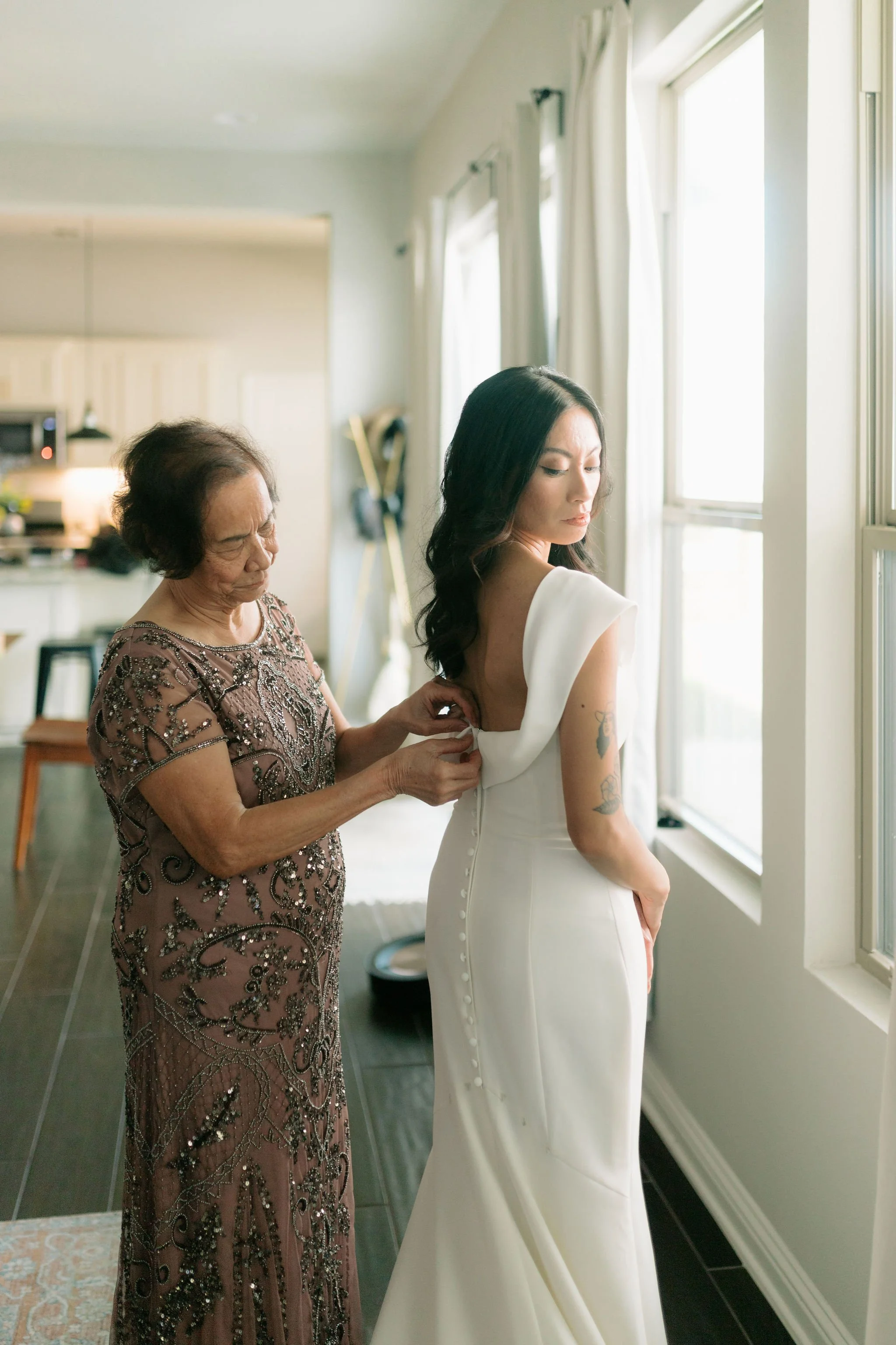 brownsville-spanish-modern-bride-9.jpg