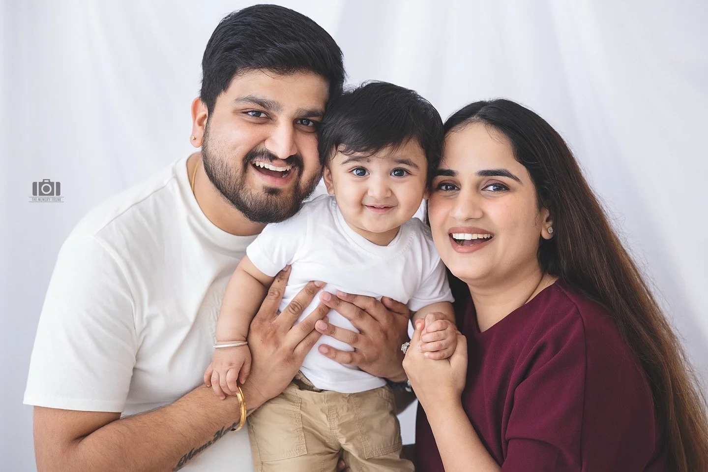 Our happy chaos, our perfect trio, our forever 😍
.
.
@wondersbythememorytrunk
📍The Memory Trunk Studio, Jammu
#babyshoots #familyphotographer #kidsphotography #thememorytrunk #jammu #studioshoots #happyfamily #familyphotos #babyphotgrapherjammu #b
